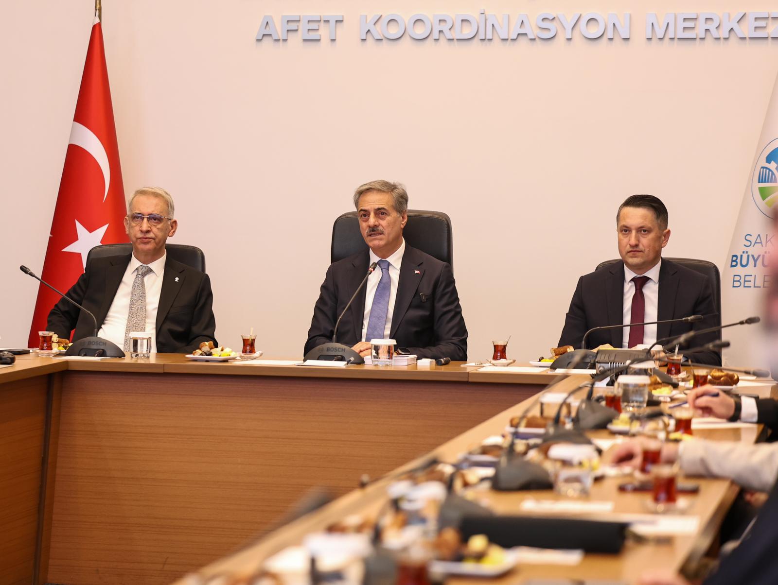 Yusuf Alemdar’dan iş dünyası ve STK buluşmasında iki net vurgu: Kentsel dönüşüm ve Sapanca Gölü…