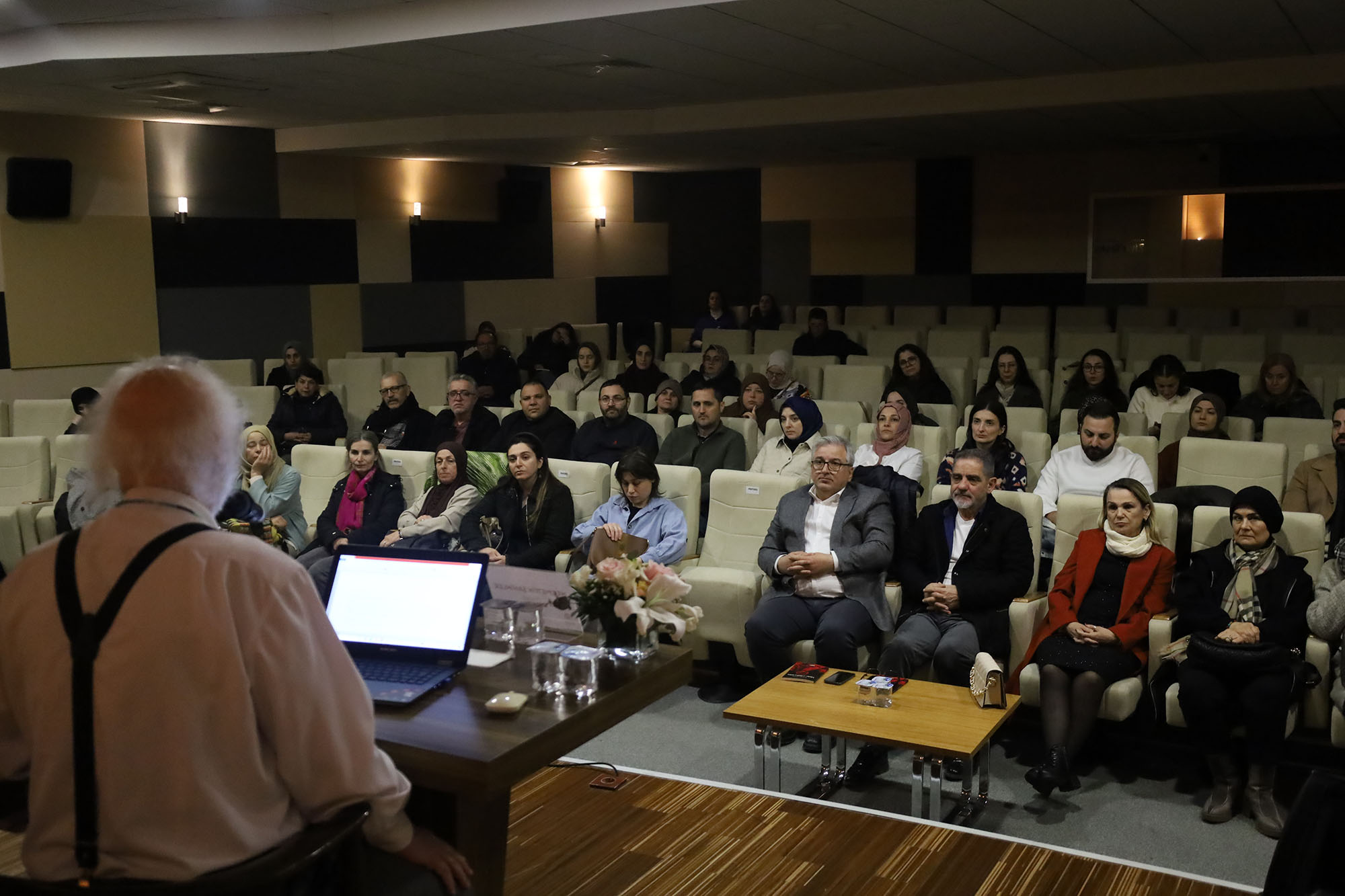 Hz. Süleyman ve Belkıs’ın hikâyesi bu söyleşide anlatıldı