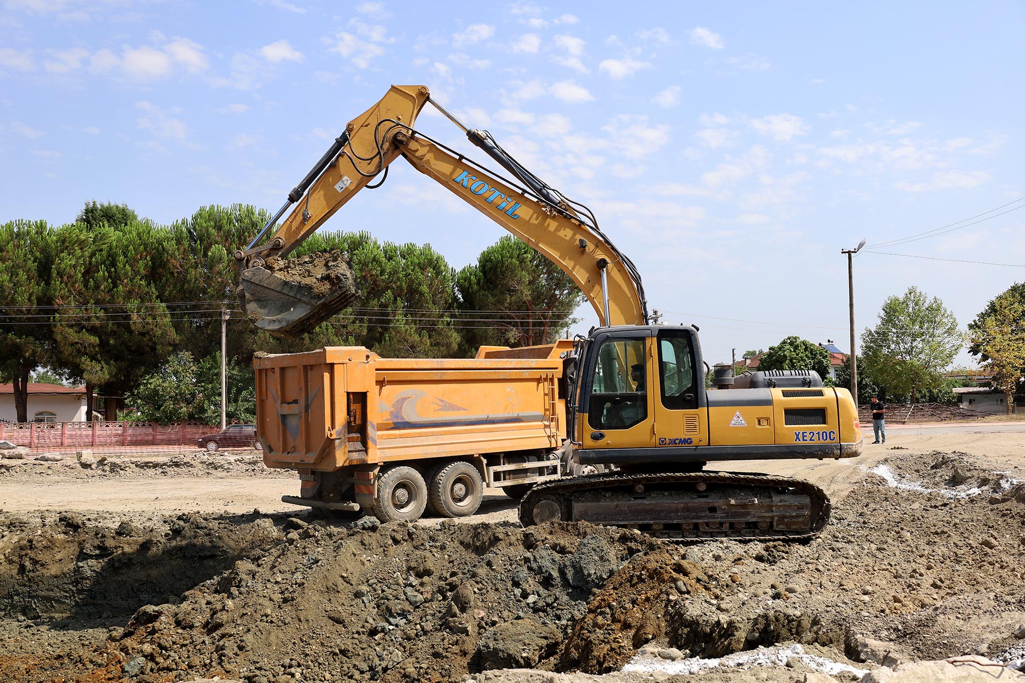 Yusuf Alemdar söz vermişti, Çaybaşıyeniköy’de çalışmalar başladı: Gençler spor tesisine kavuşacak