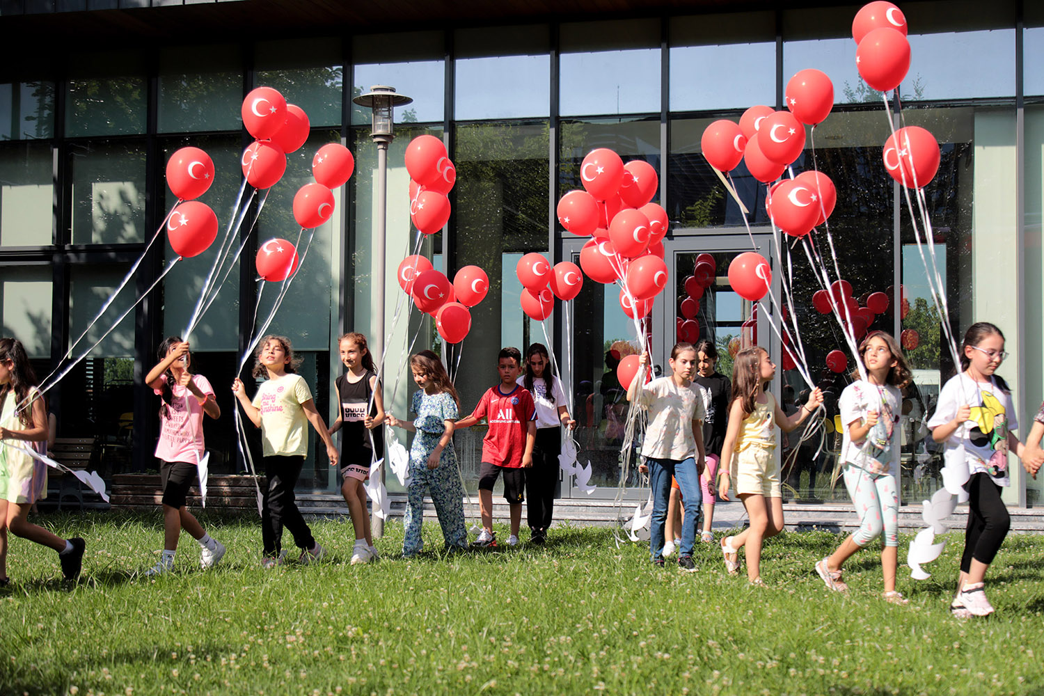 Minik öğrencilerden anlamlı etkinlik