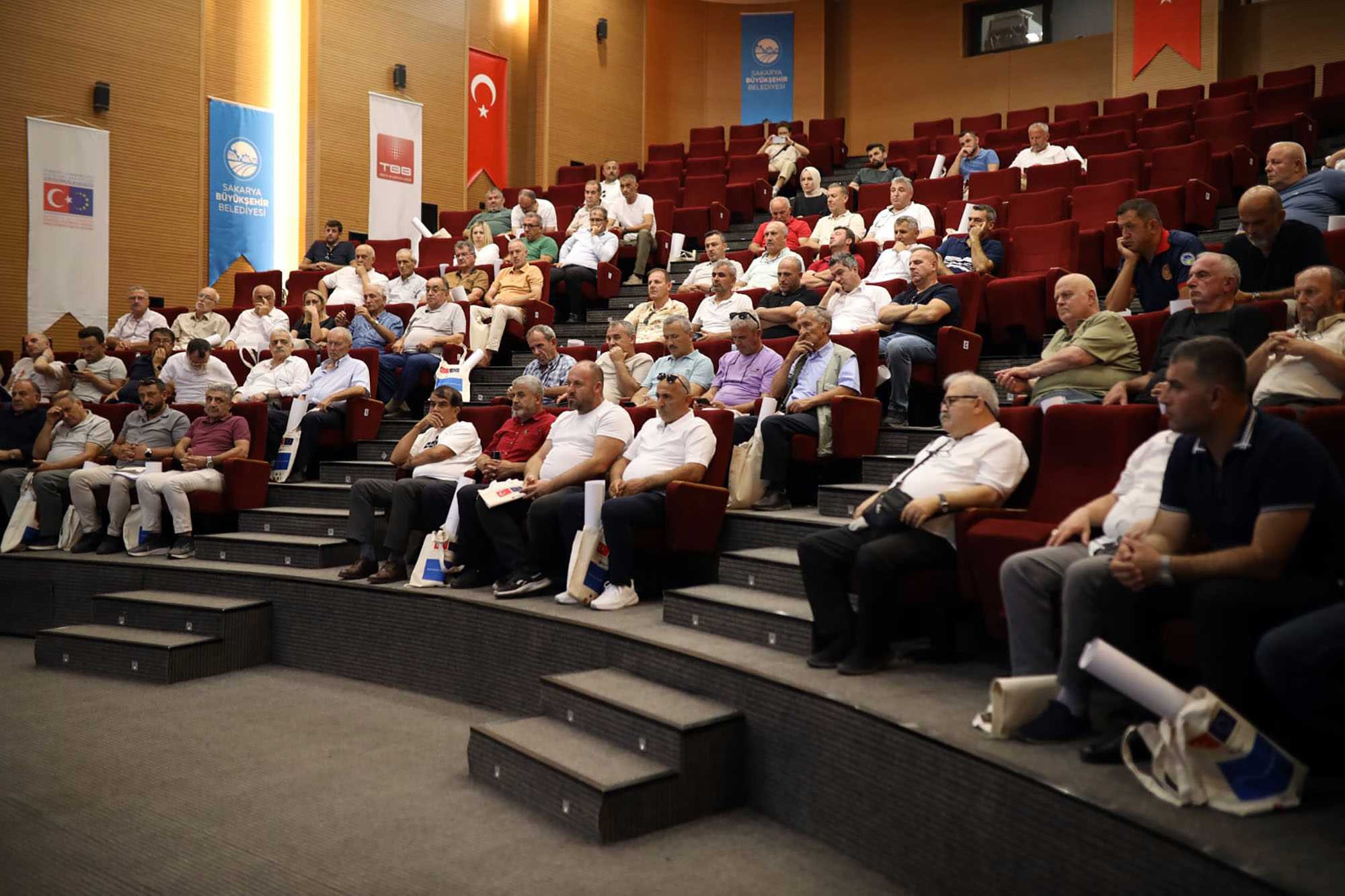 Afet anında ‘bir telsiz sesi’ binlerce kişinin hayatında rol oynayacak