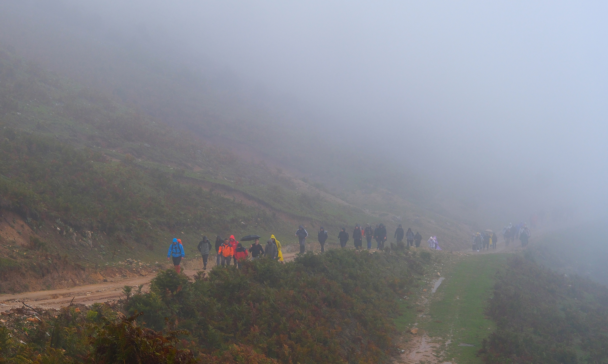 Doğaseveri büyüleyen rota: 16 kilometre boyunca hiç durmadılar… 