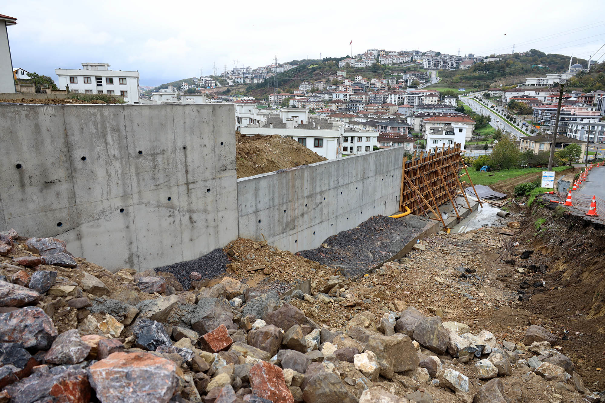 Serdivan ulaşımında alternatif bir güzergâh daha gün sayıyor