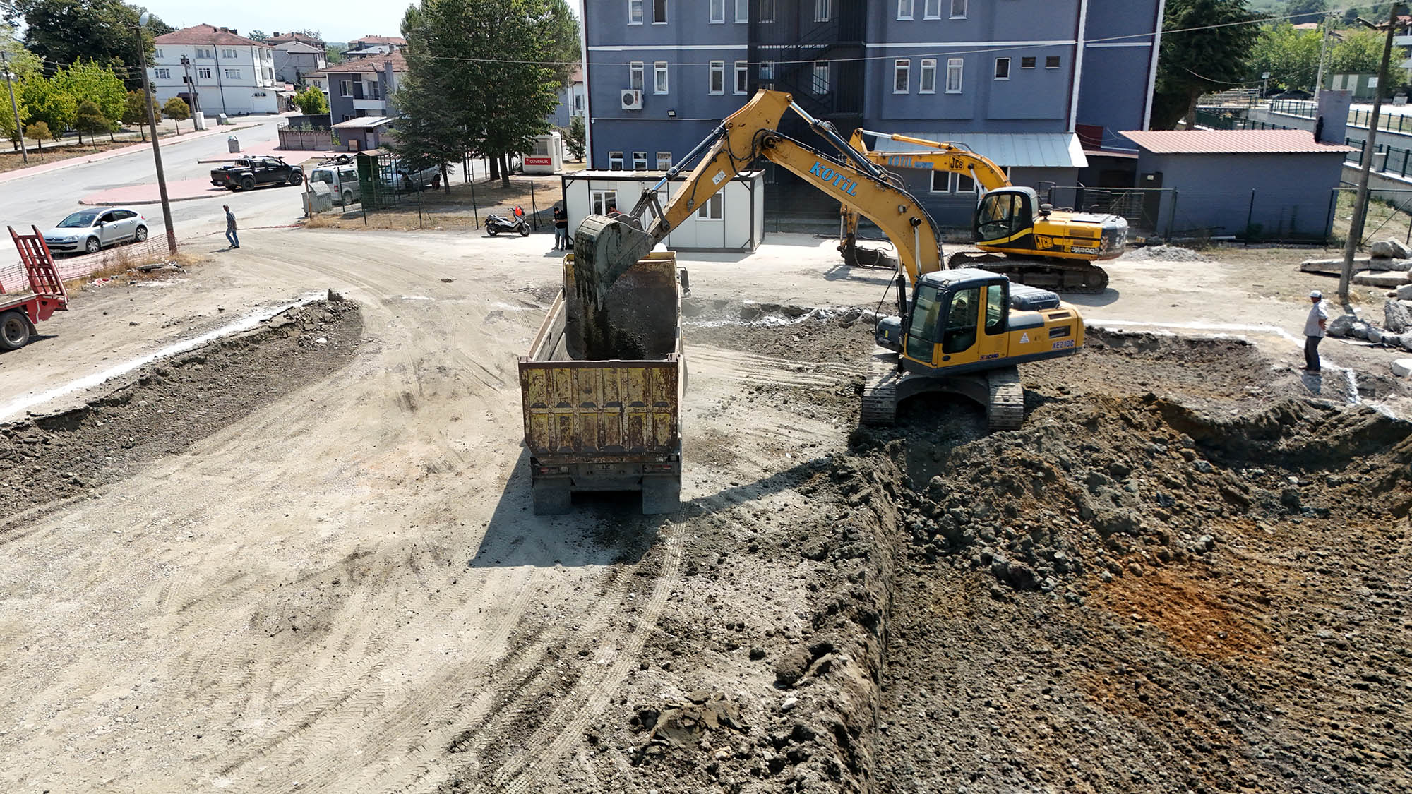 Yusuf Alemdar söz vermişti, Çaybaşıyeniköy’de çalışmalar başladı: Gençler spor tesisine kavuşacak