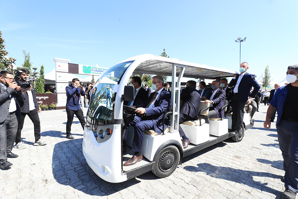 ‘Lokomotif şehir Sakarya’ dev fuarla kapılarını bu kez dünyaya açtı