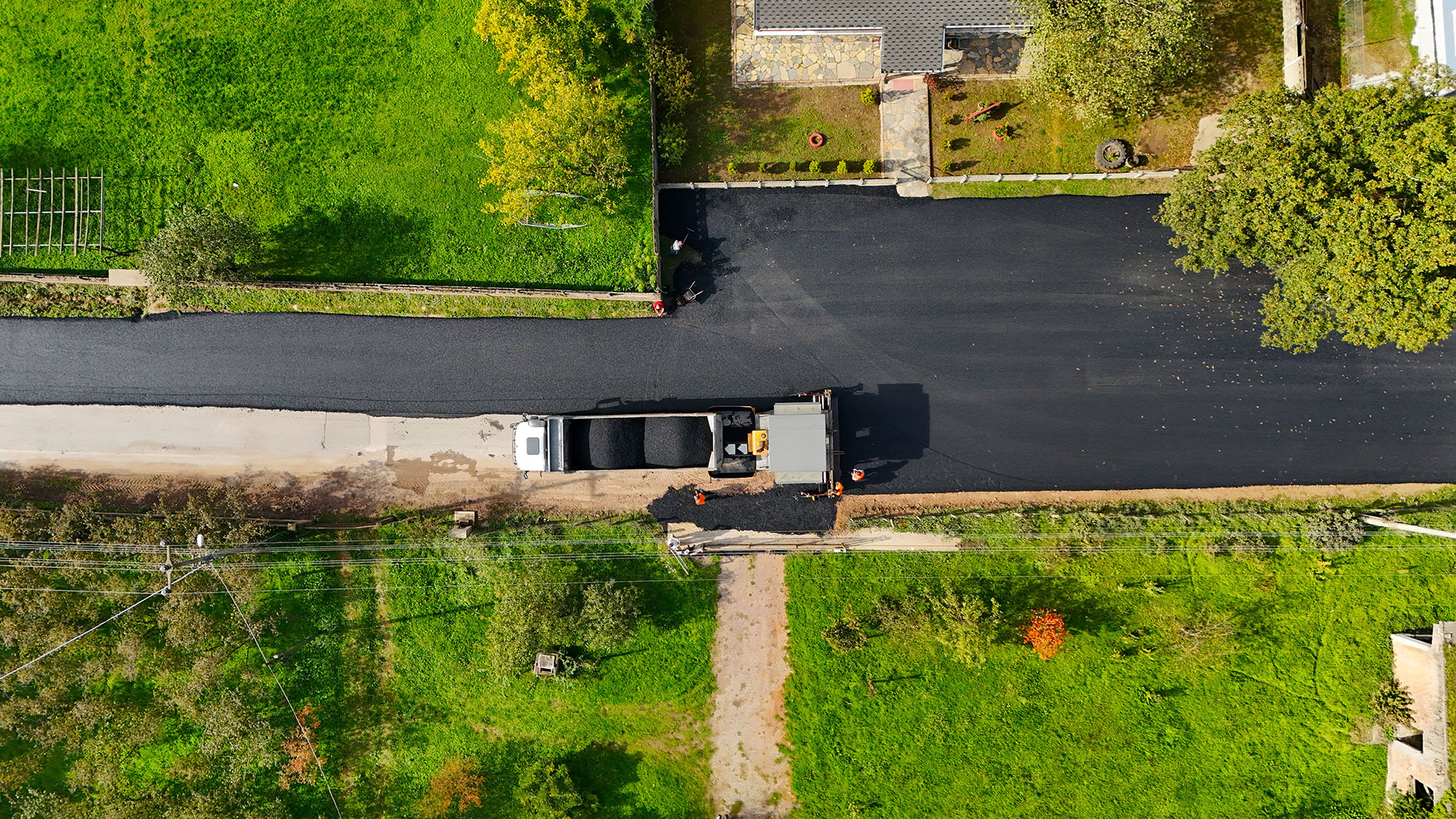 Hendek’te Soğuksu’dan sonra şimdi Hacıkışla: Büyükşehir şehrin yollarını ilmek ilmek işliyor