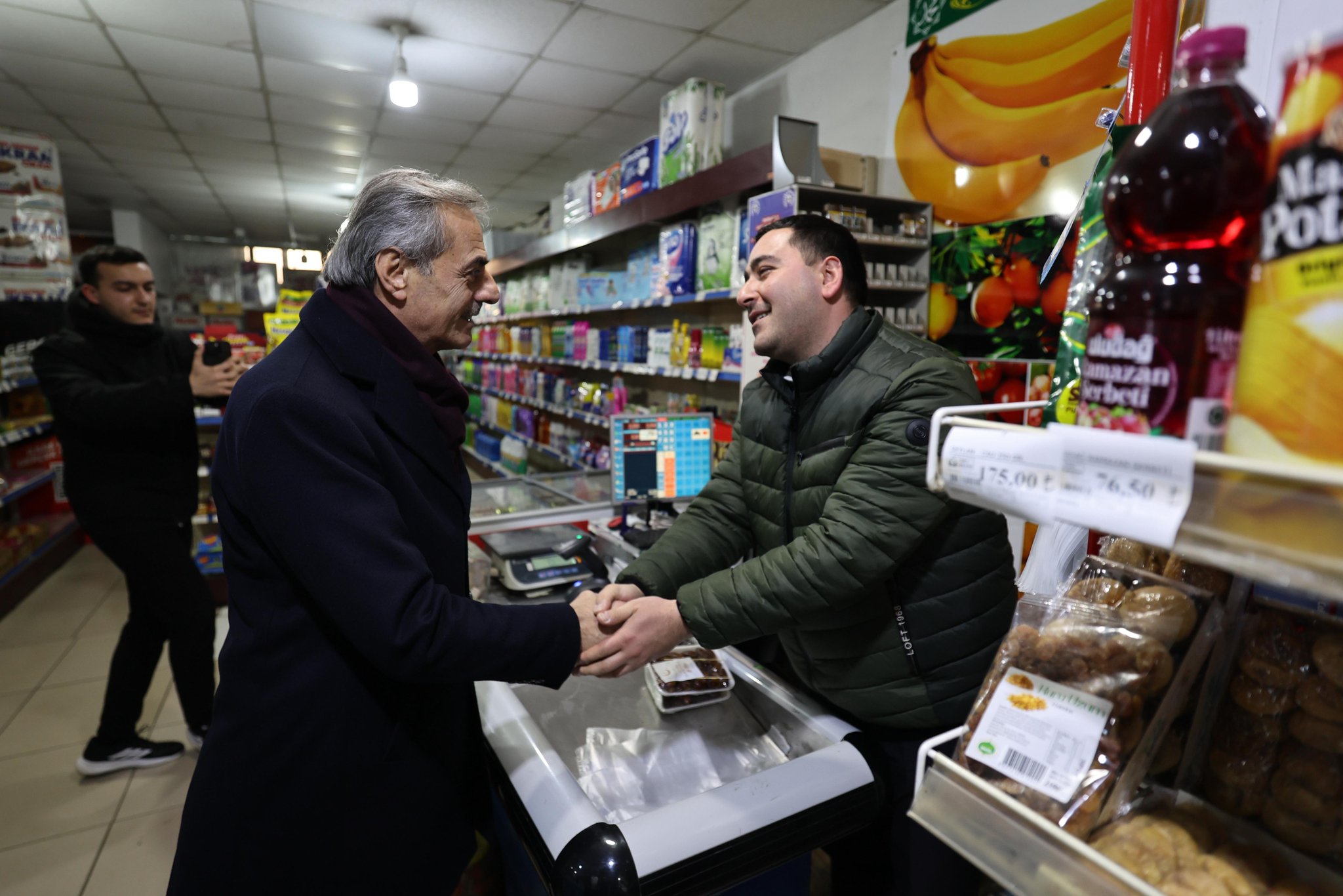 “İki ilçemizin sosyal dokusuna dokunacak yatırımları tamamlıyoruz”