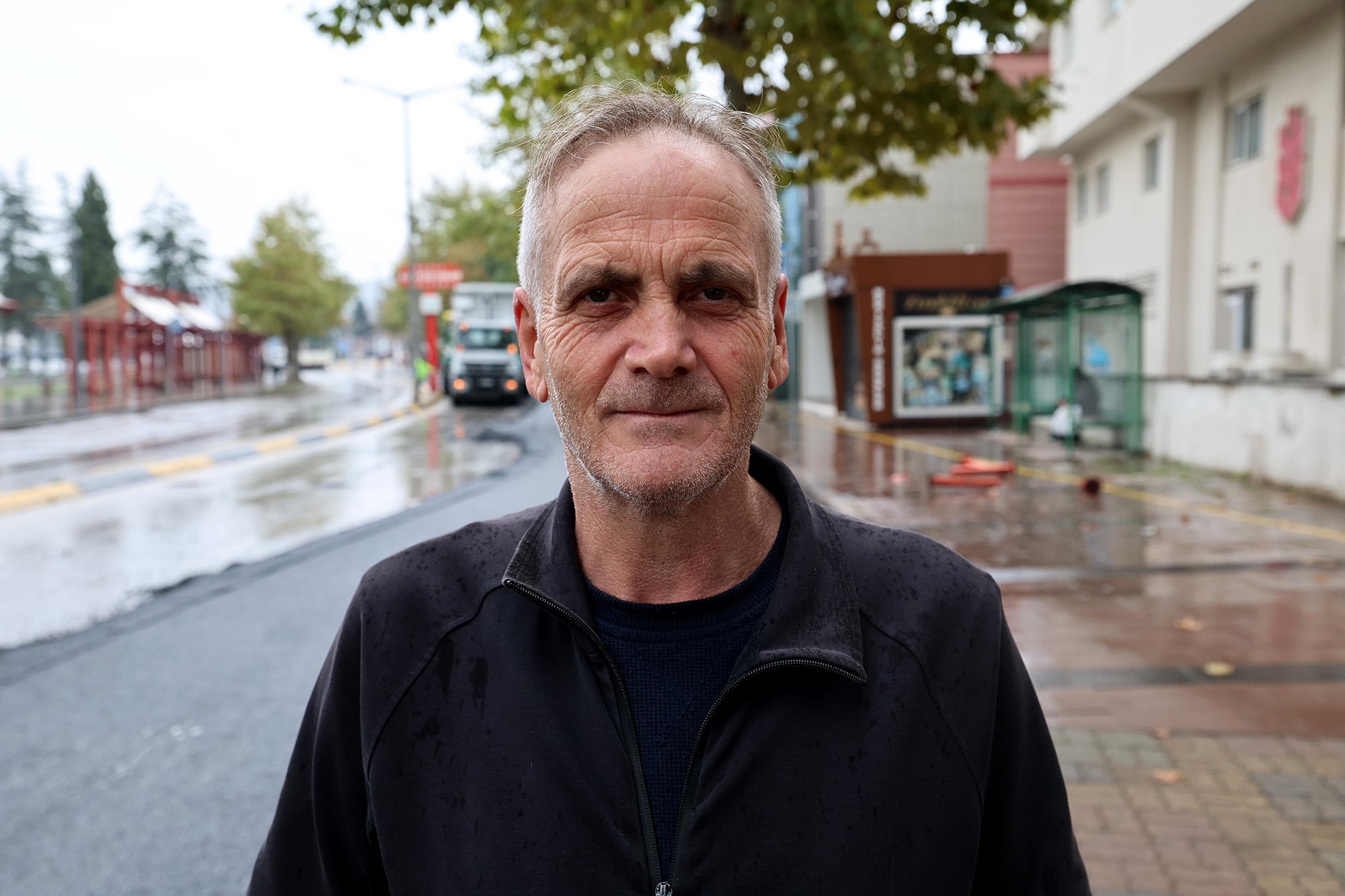 Hendek’in kalbi Şehit Gaffar Okkan Bulvarı’na Büyükşehir dokunuşu