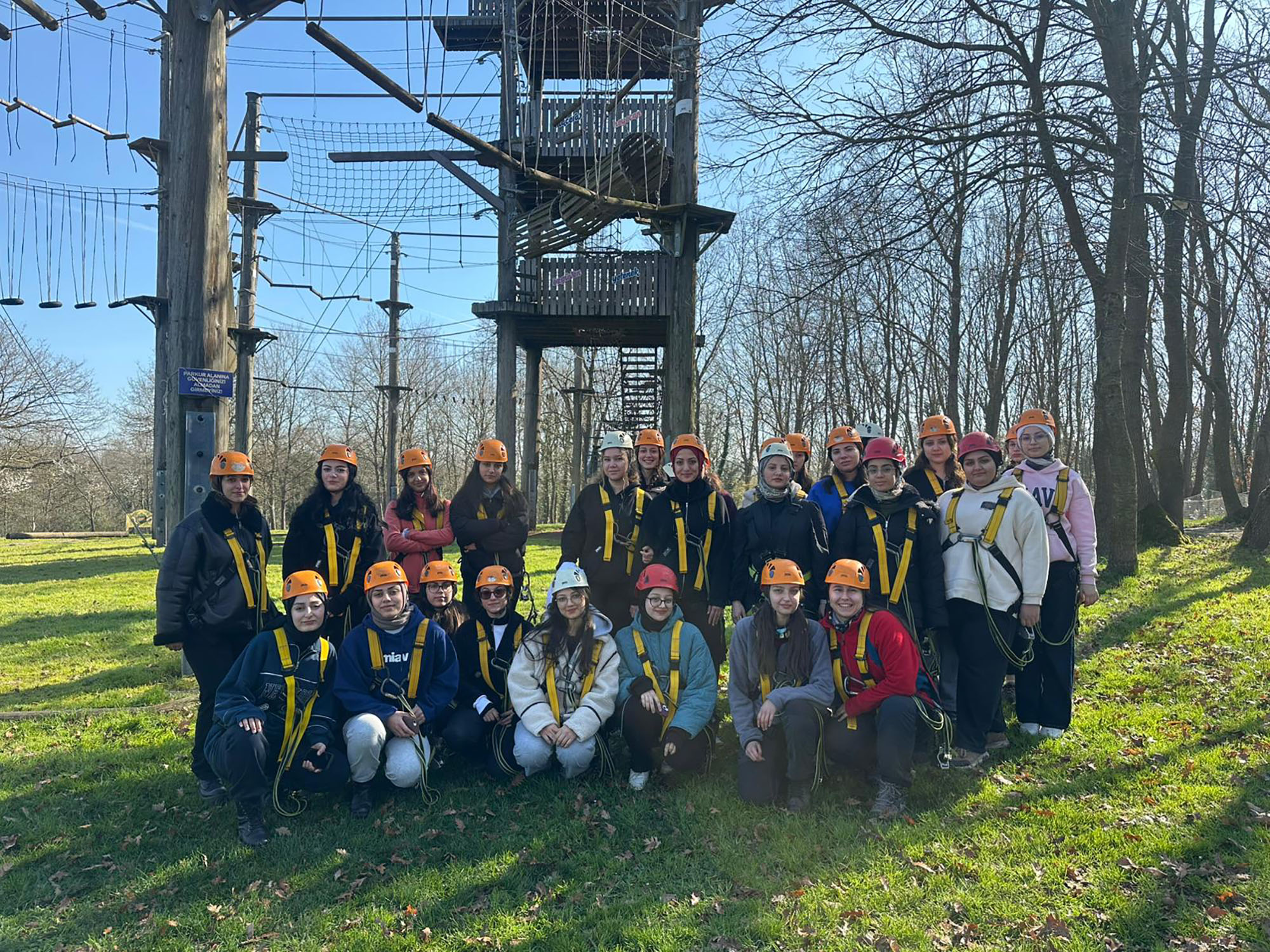 SAÜ’lü gençler Macera Park’ta kamp deneyimi yaşadı