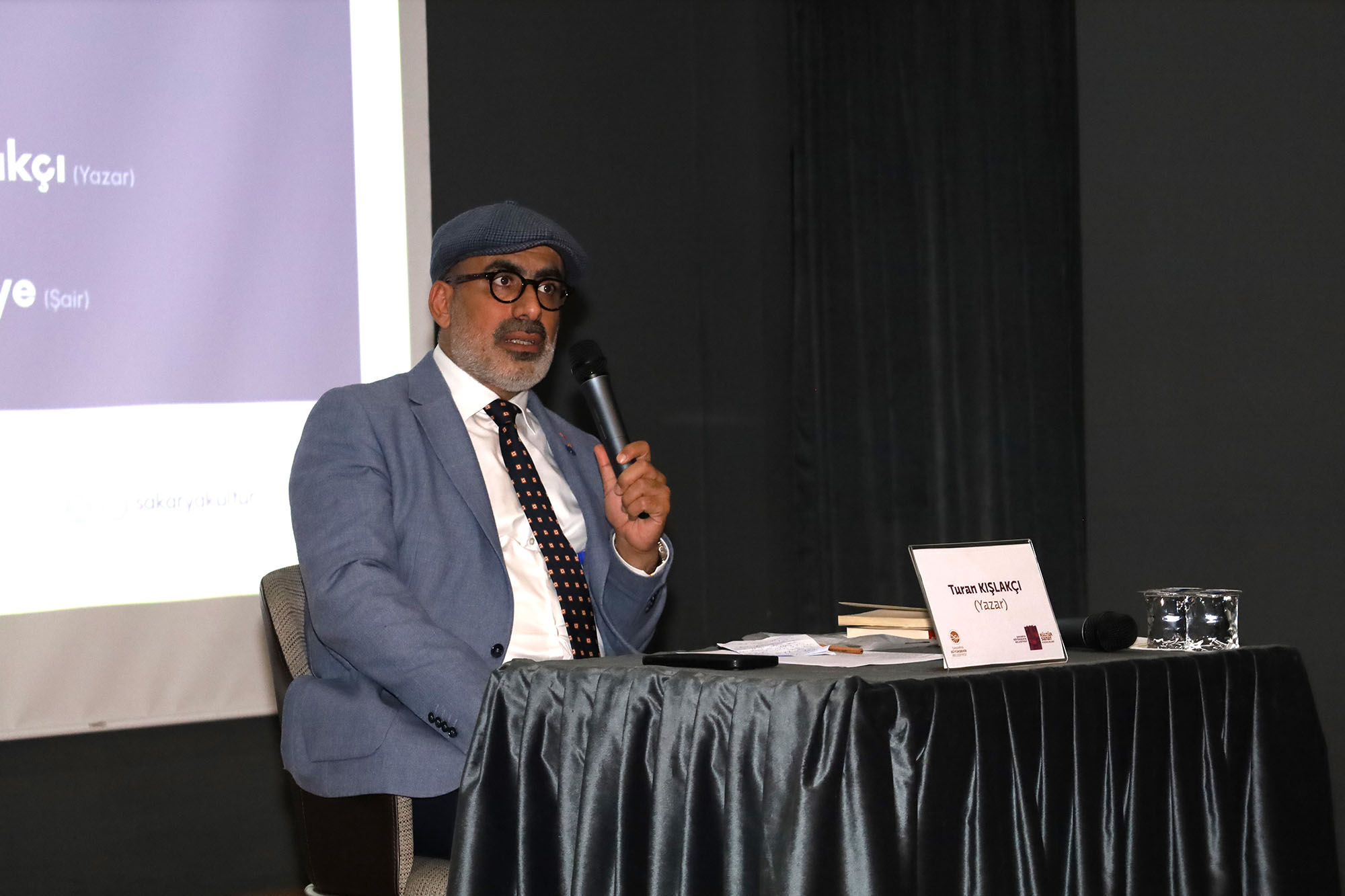 OSM’de Sakaryalılara Gazze’yi anlattı: “Filistinliler için vatan gözyaşıdır…”