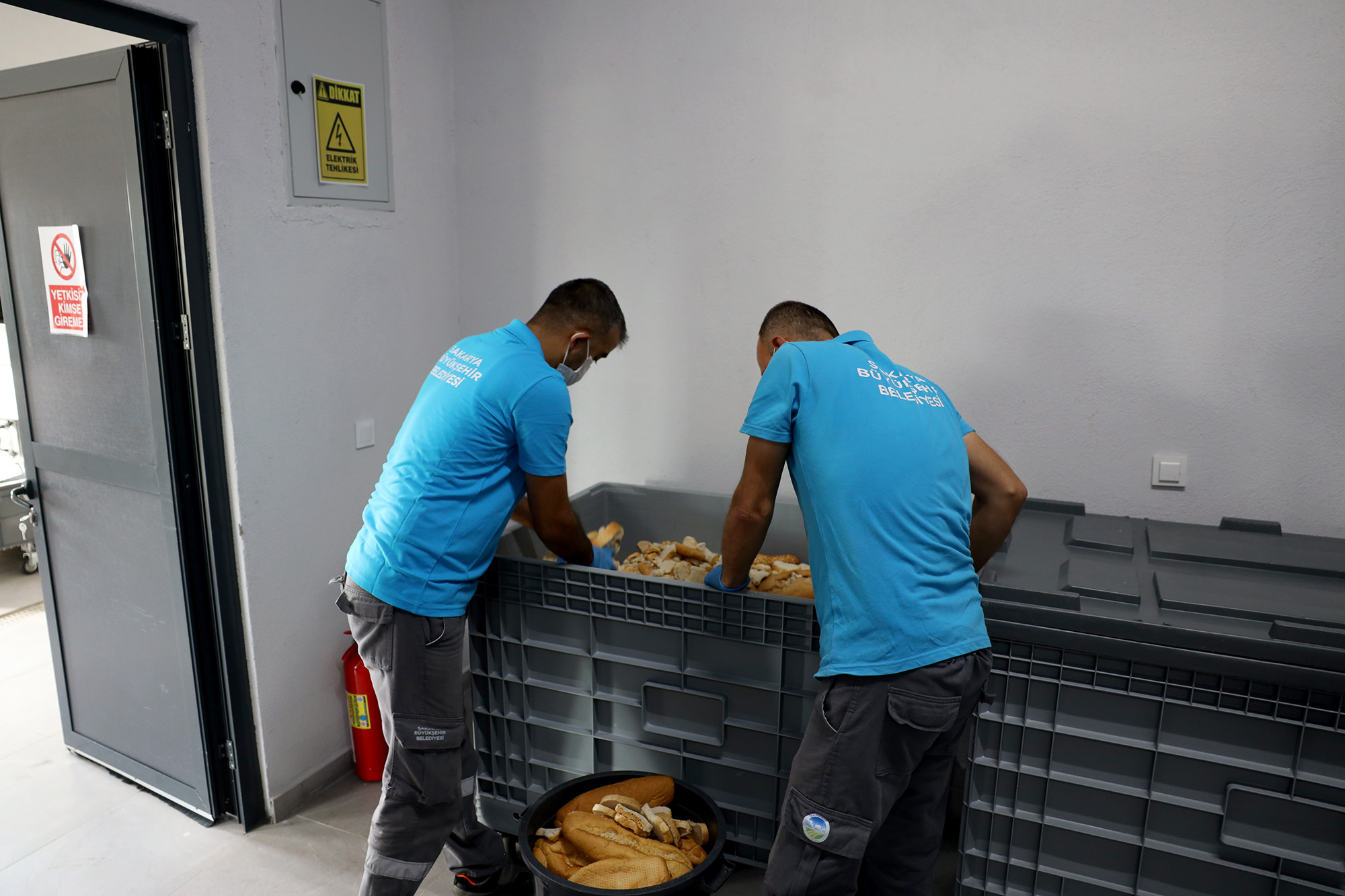 Doğal Yaşam Kampüsü’nde yemek atıkları mamaya dönüşüyor