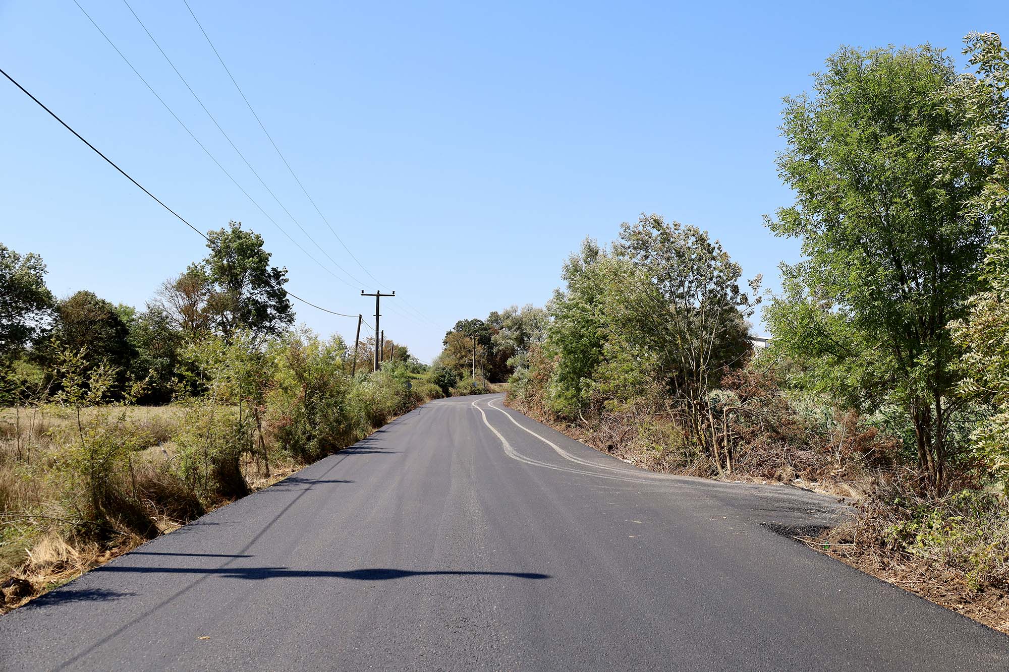 Büyükşehir, Kaynarca’yı sıcak asfalt konforuyla buluşturmaya devam ediyor