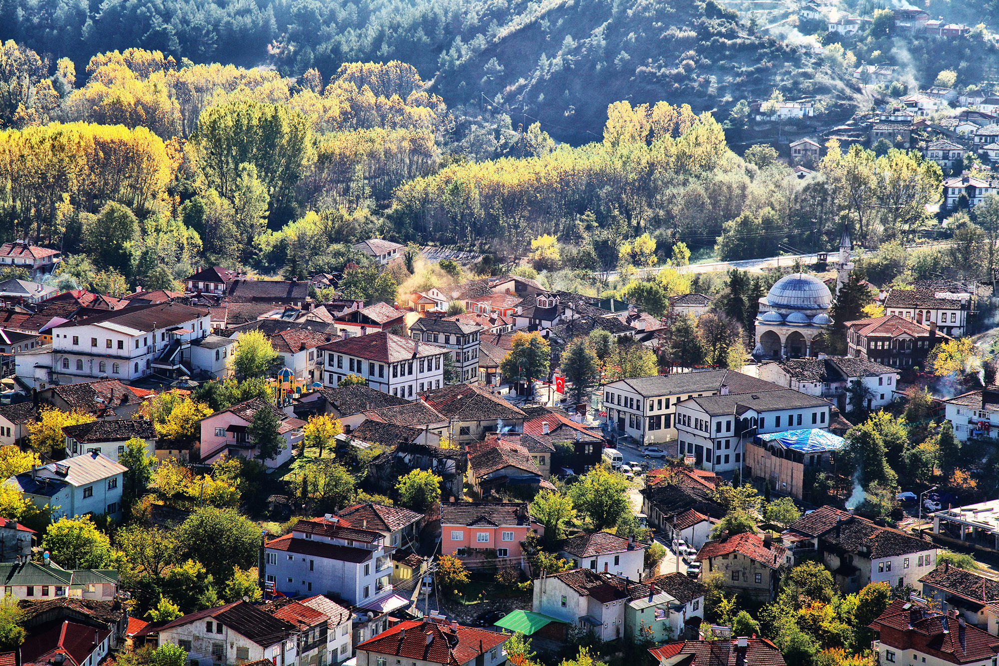 Büyükşehir Taraklı’da gönüllere dokundu