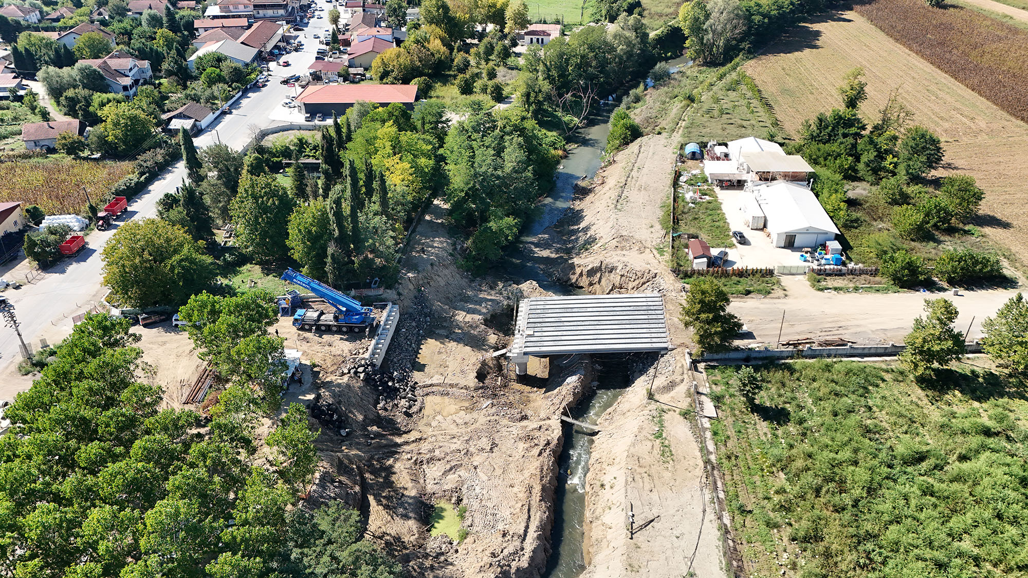 2 ilçe ve 20 mahalleyi bağlayan köprü yükseliyor: Büyükşehir son durumu açıkladı