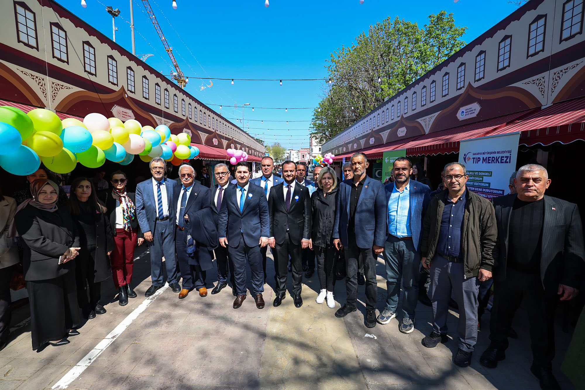 Sakarya’nın merkezine Sağlık Sokağı açıldı: Sağlığın her alanında danışmanlık ve tetkik yapıyorlar…