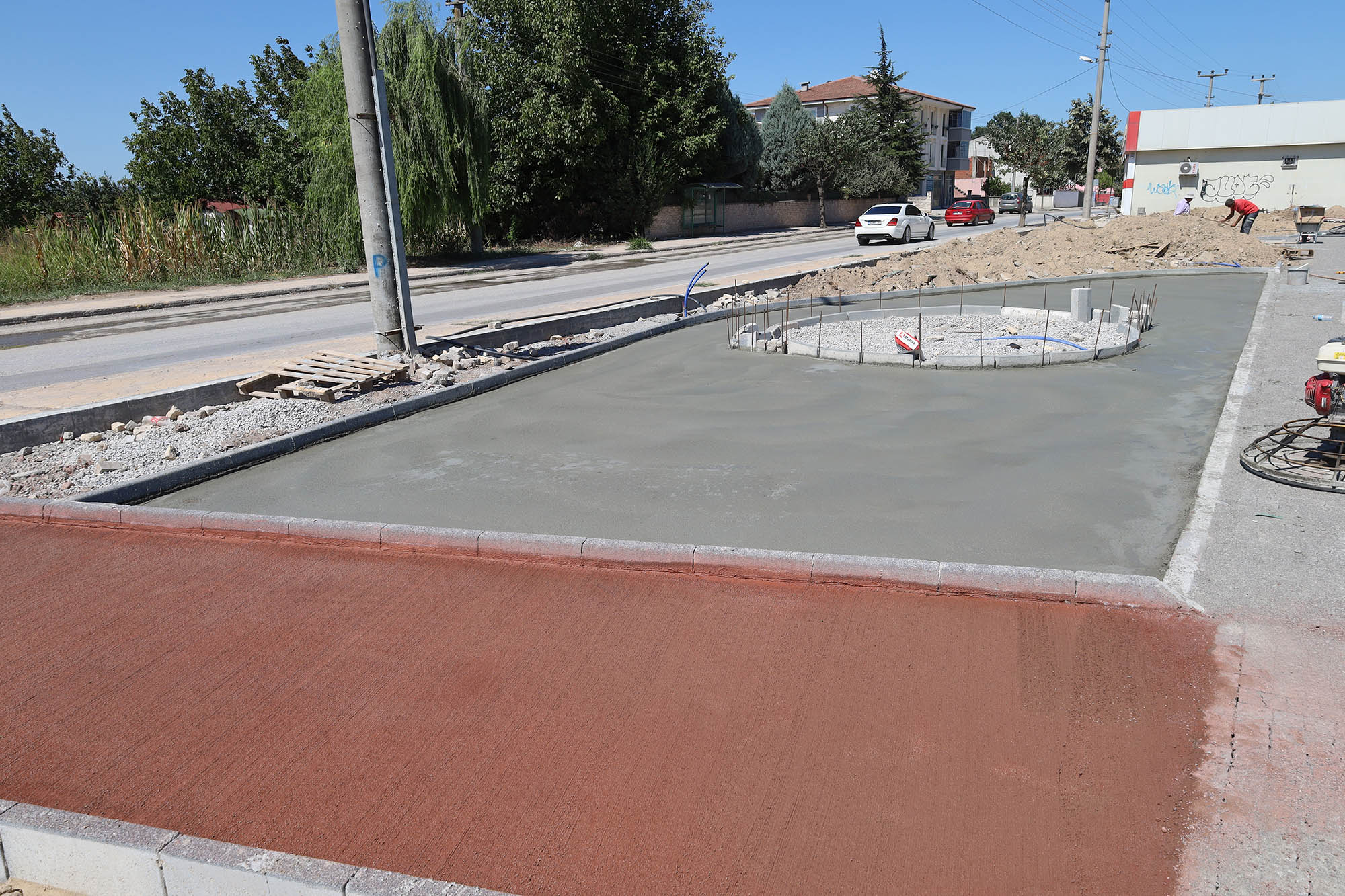 Söğütlü’nün yeni sosyal alanı Ritim Park’ta çalışmalar devam ediyor