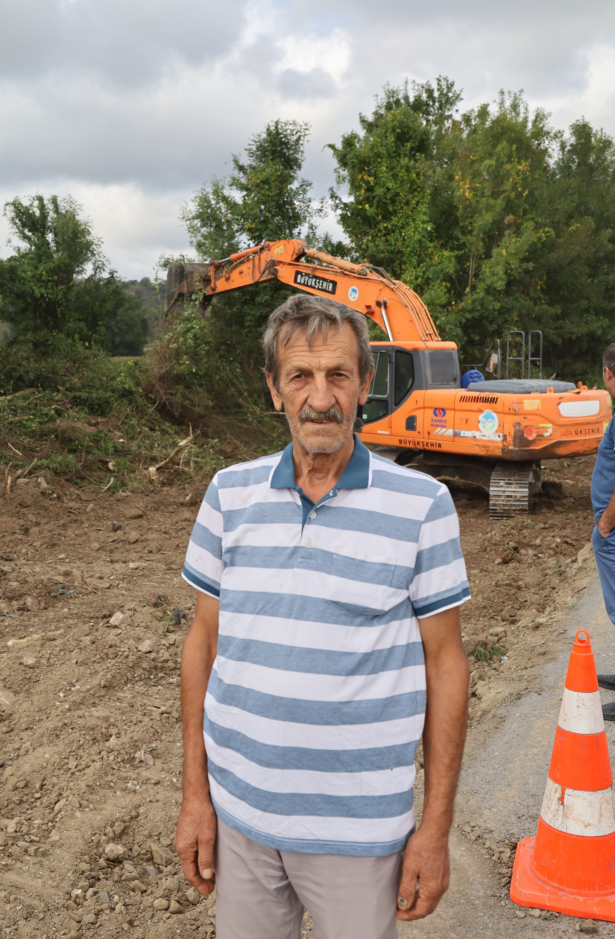 Büyükşehir’den 20 mahalleye ulaşımı kolaylaştıracak yol hamlesi