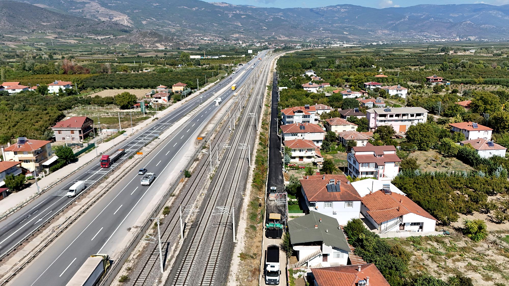 Büyükşehir güzergâhları bir bir yeni yüzüne kavuşturuyor