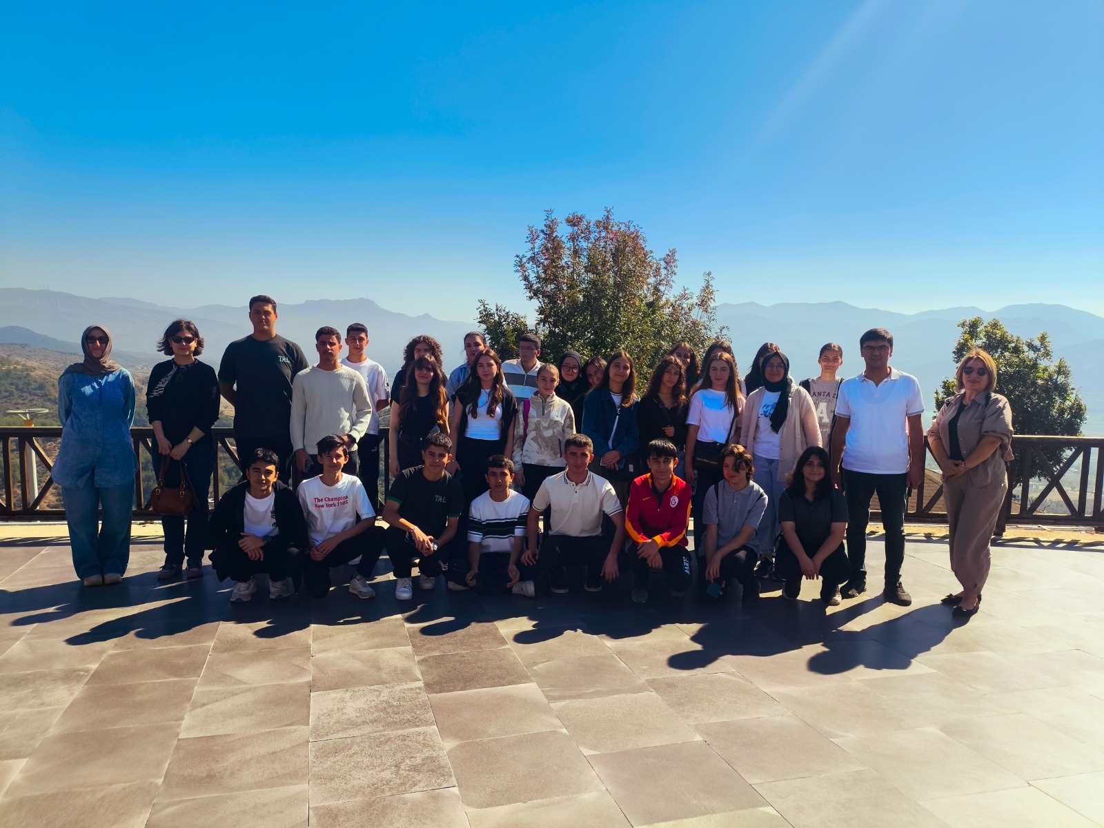 Şehrin gençleri Sakarya’nın zenginliklerini keşfediyor
