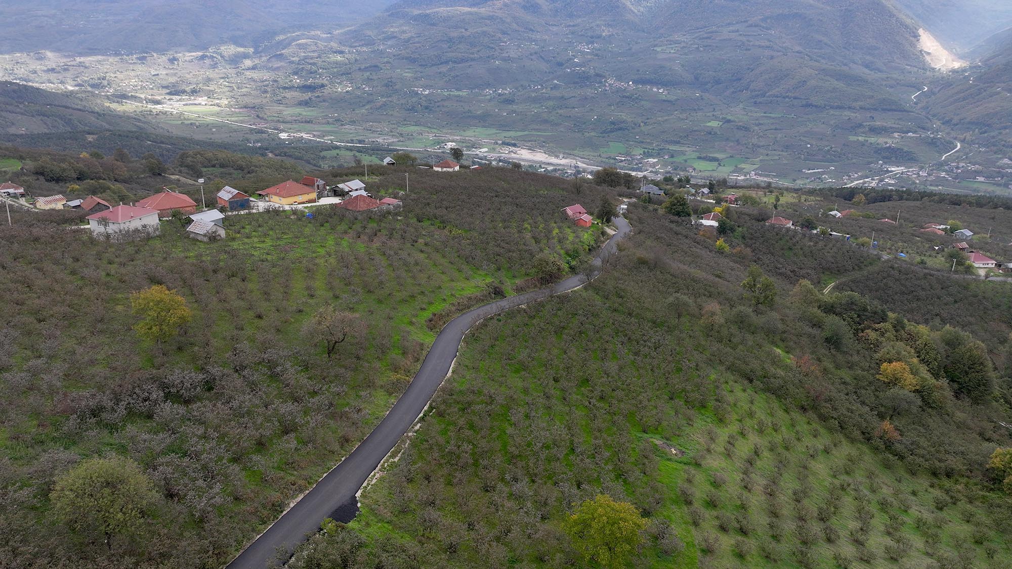 Akyazı’da kırsal ulaşımı için yepyeni bir dönemin kapısı aralandı