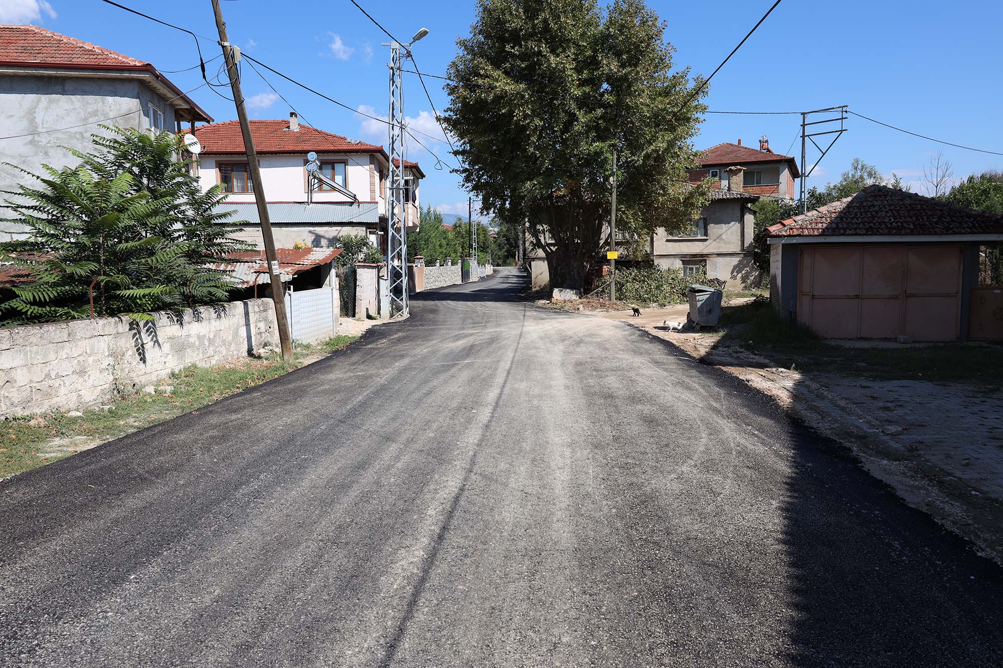Büyükşehir güzergâhları bir bir yeni yüzüne kavuşturuyor
