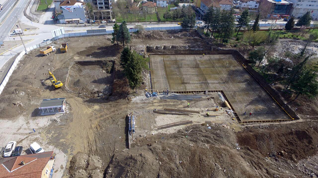 Hendek Park temel atmaya hazırlanıyor