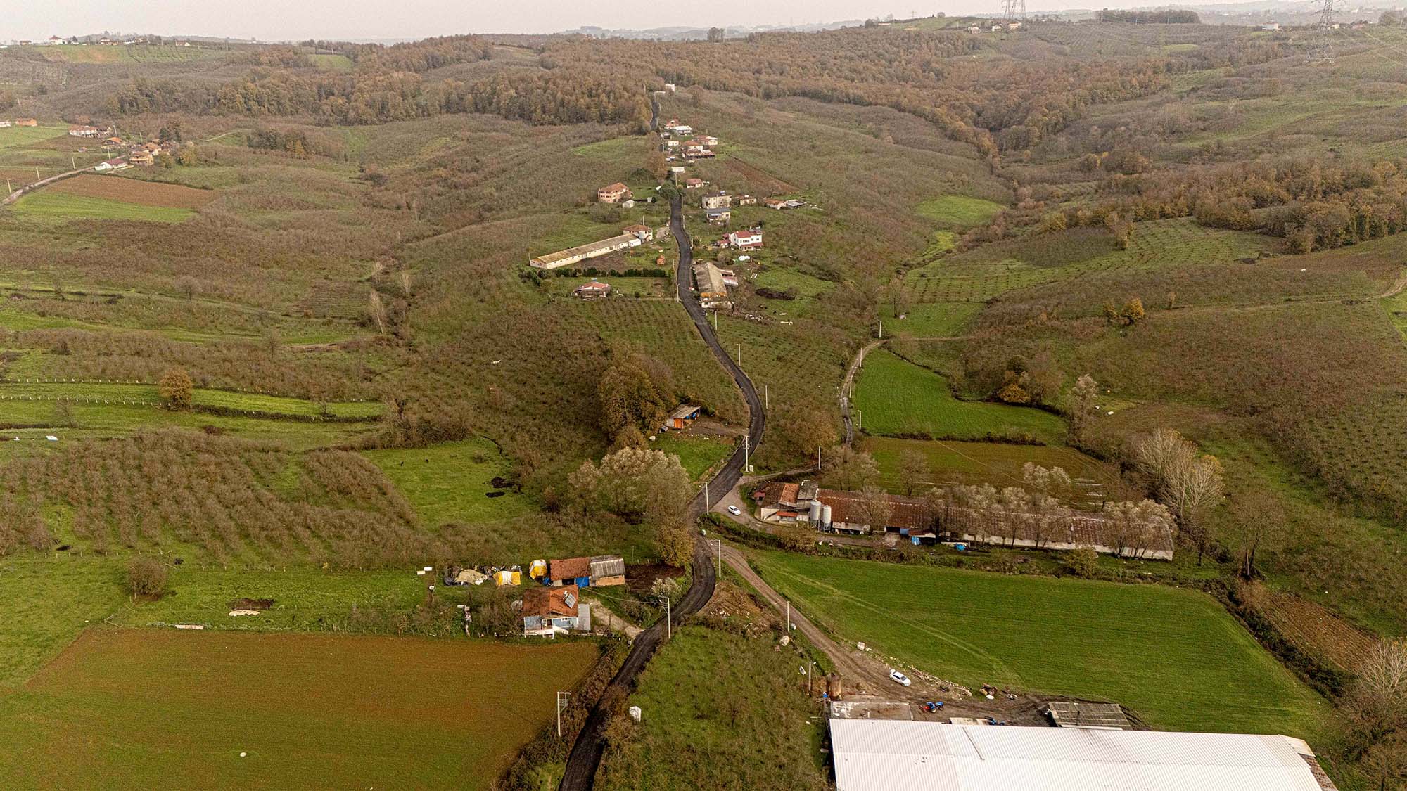 Kaynarca’da asfalt sevinci: Bu sezon toplam 31 kilometre yol yenilendi