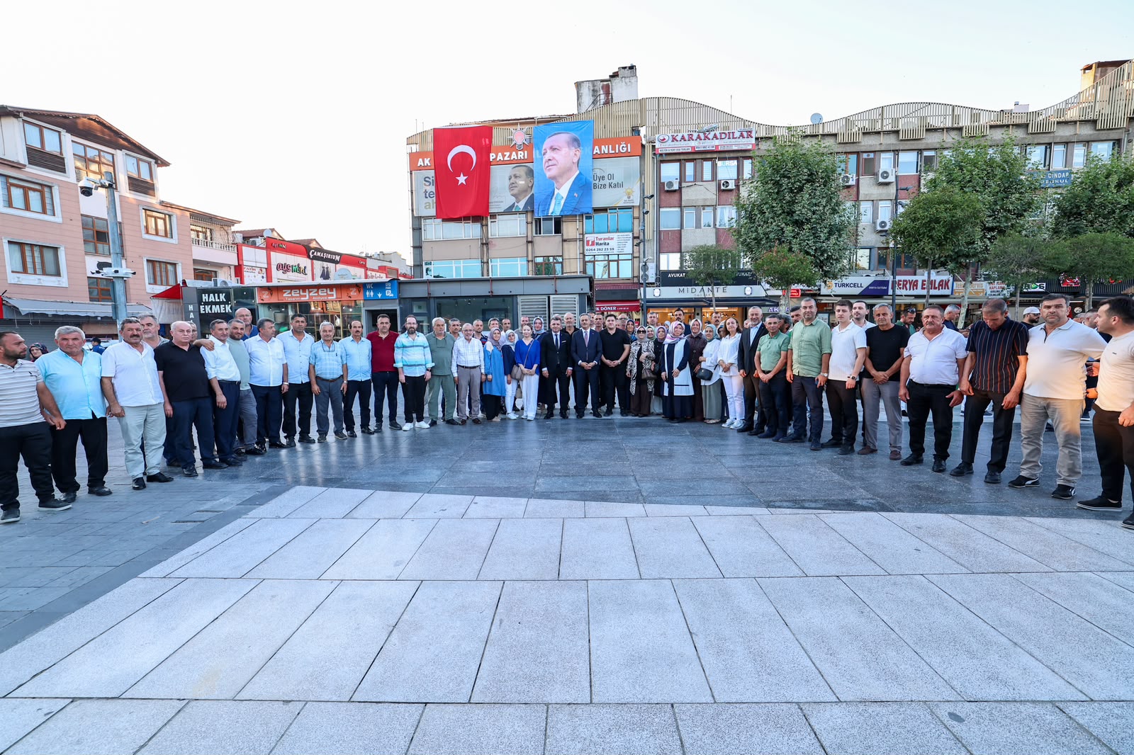 “Her zaman sahadayız, Sakarya için birlikte çalışıyoruz”