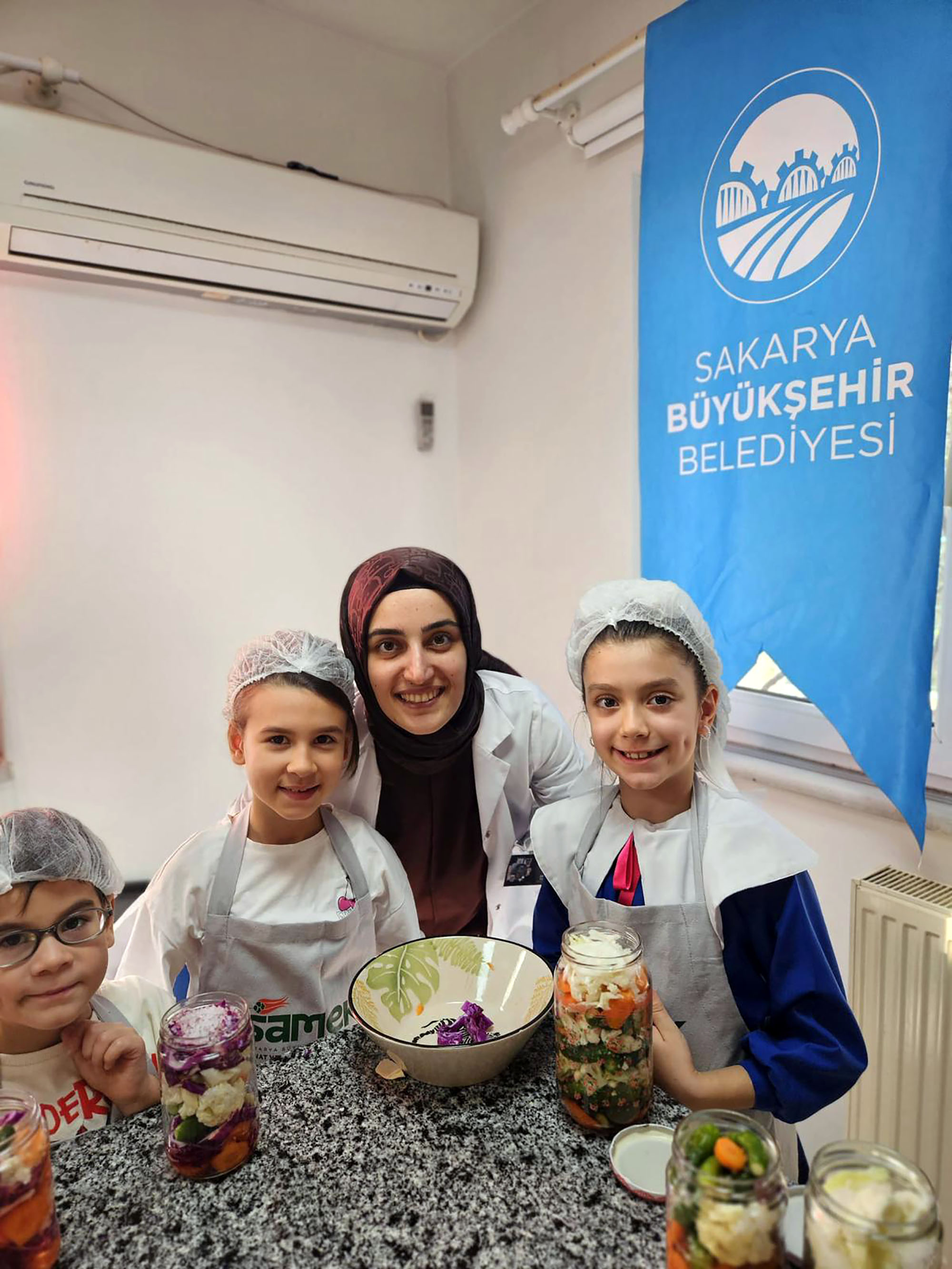 SAMEK’lerde ilk kez: Ara tatil anne-çocuk atölyeleriyle renklendi