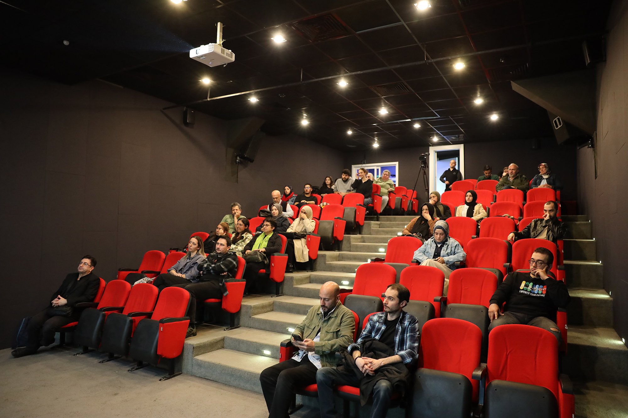 OSM’de Fransız sinemasının başyapıtı konuşuldu