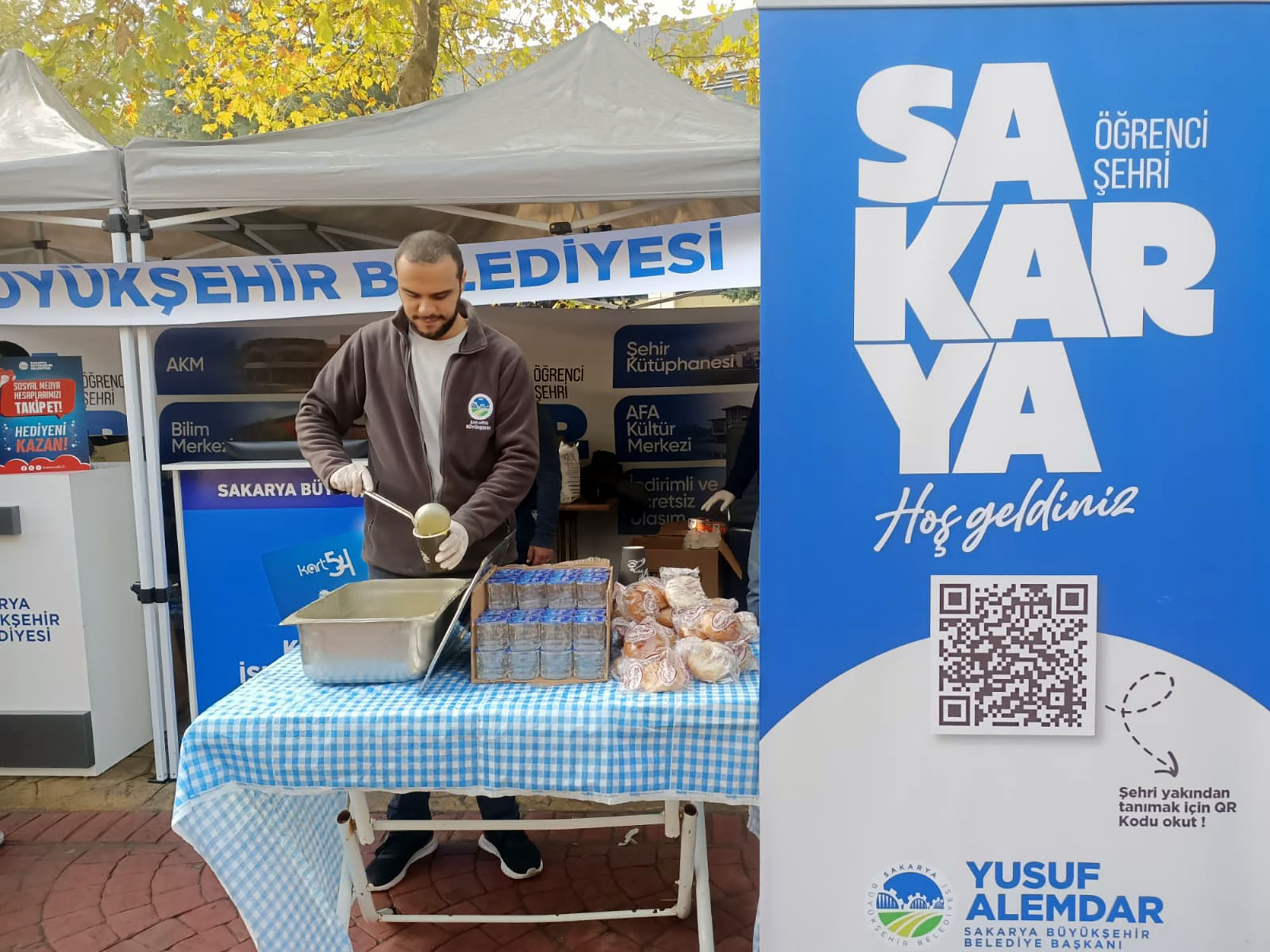 Büyükşehir’den üniversiteli gençlerin içini ısıtan hareket