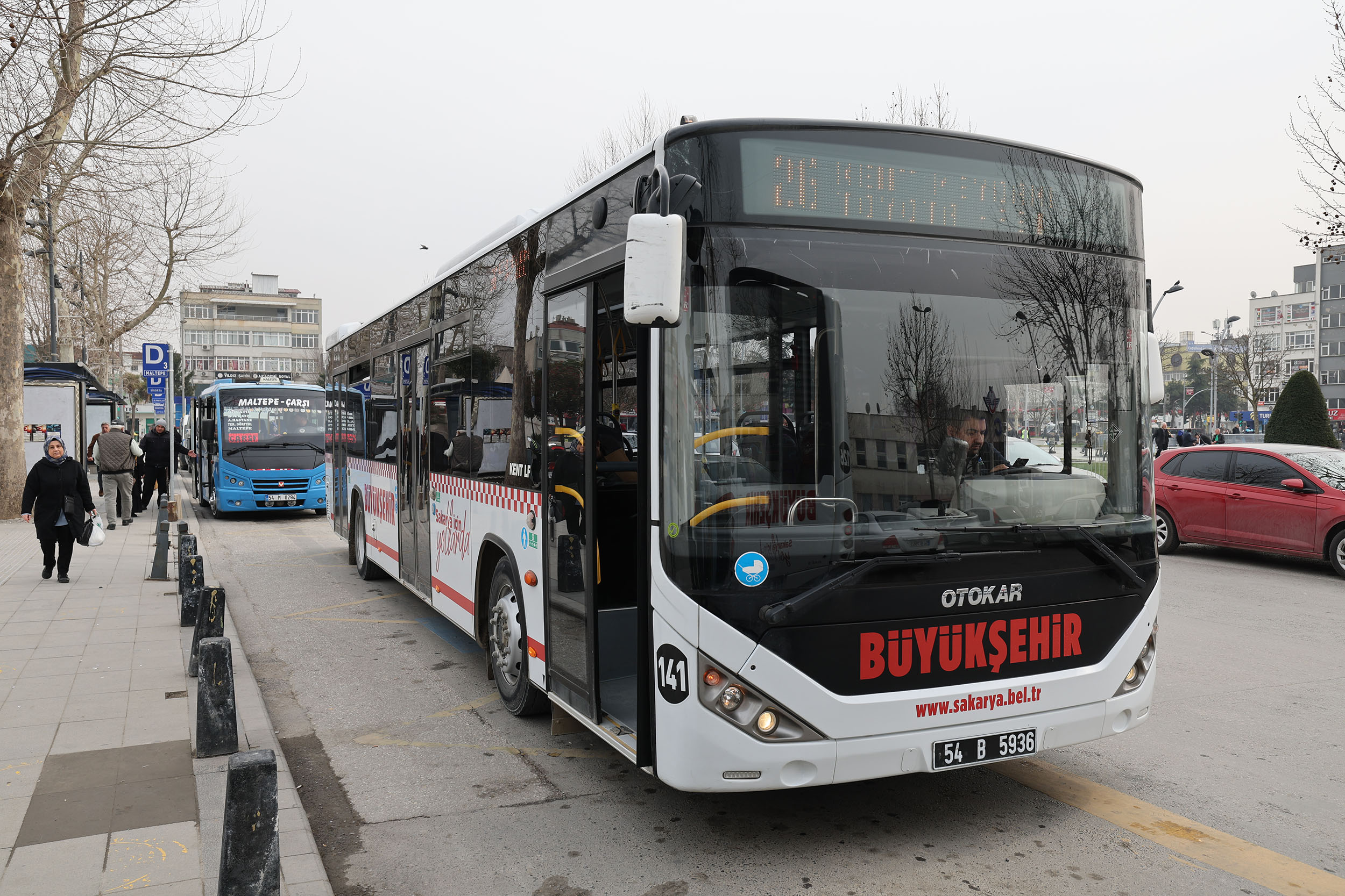 Üniversiteliler için seferler 2 katına çıktı, bekleme süresi yarıya düştü