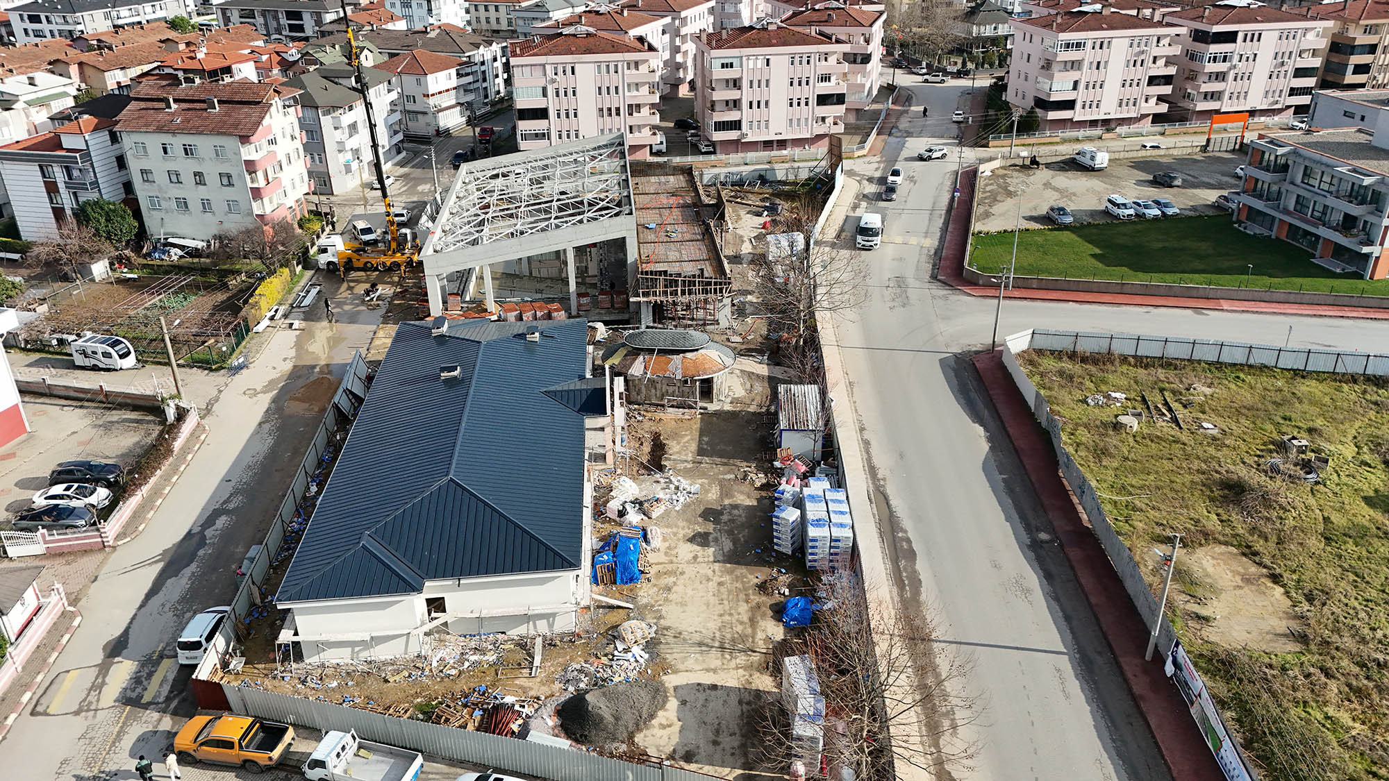 Arifiye Yüzme Havuzu ve Gençlik Merkezi’nde geri sayım: Binlerce gencin hayatına dokunacak