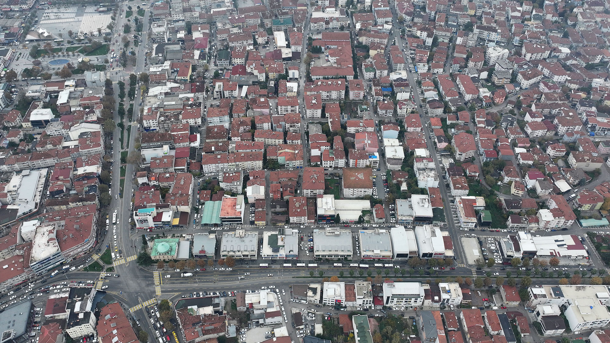 Riskli yapıların boşaltılması için tebligatlar asılıyor