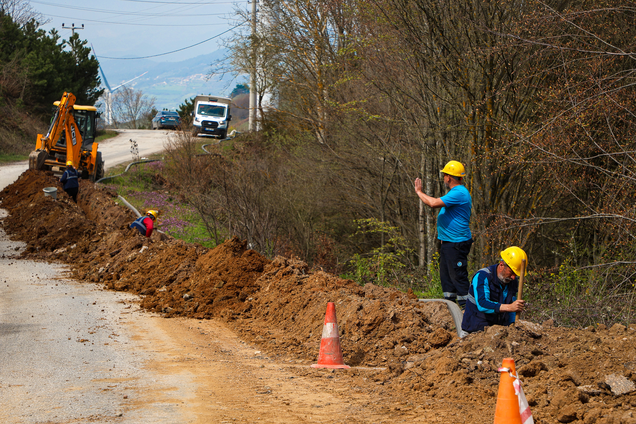 SASKİ, Geyve’de heyelanda zarar gören hattını güçlü bir temelle sil baştan yeniledi