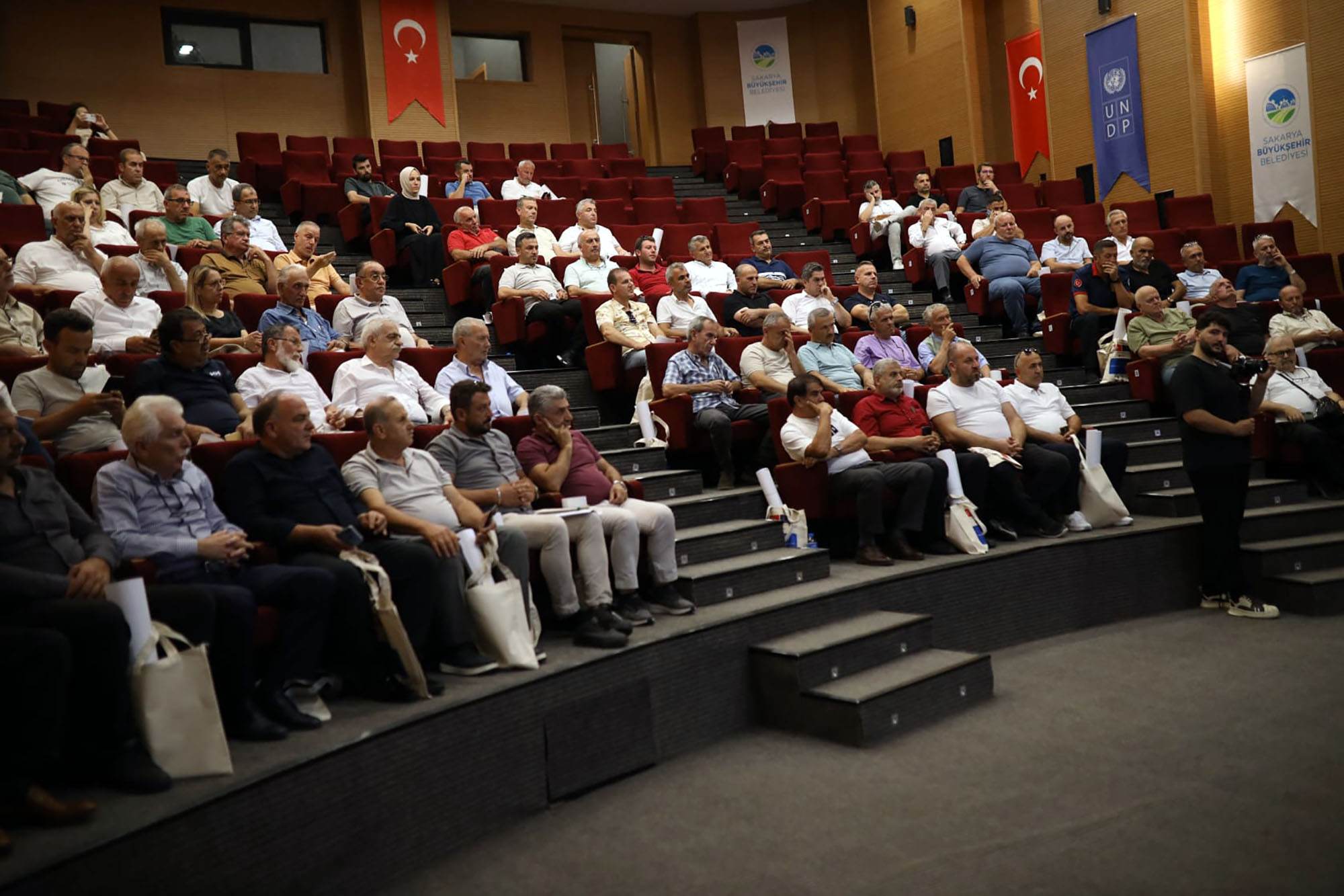 Afet anında ‘bir telsiz sesi’ binlerce kişinin hayatında rol oynayacak