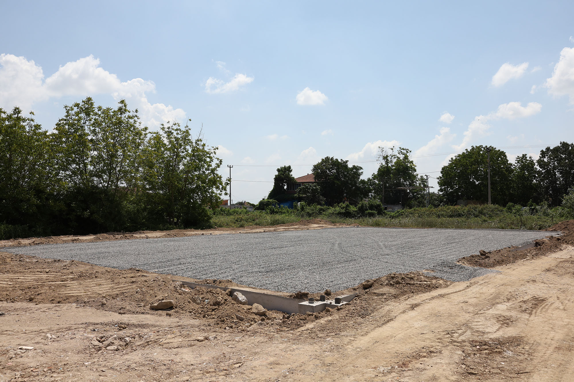 Sakarya’da 3 mahalle daha futbol, voleybol ve basketbol sahasına kavuşuyor