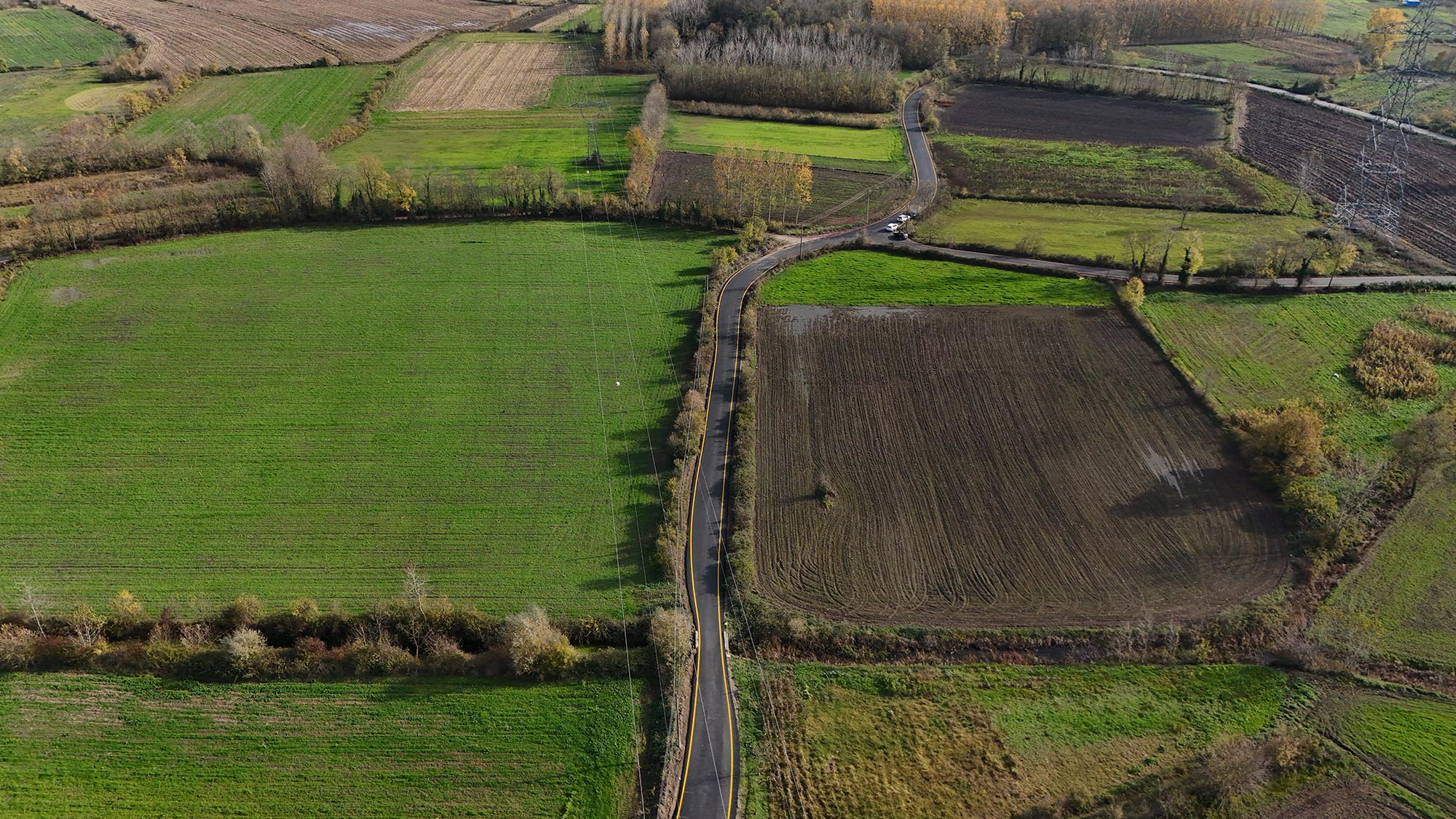 Karasu ulaşımına yön veren hummalı mesai: 4 mahallede yollar sil baştan…