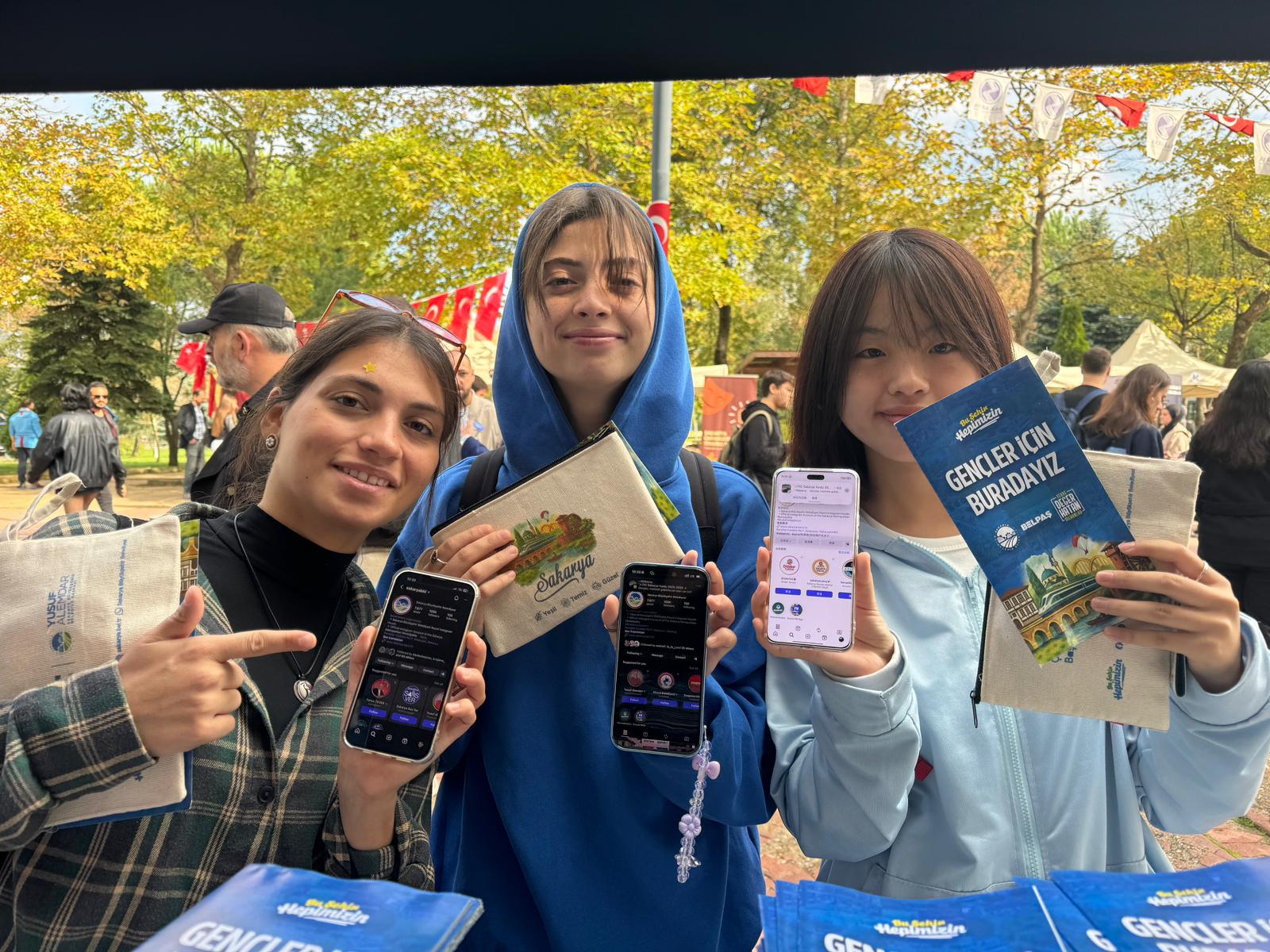 Üniversitede Büyükşehir rüzgârı: İkramlar, hediyeler… 