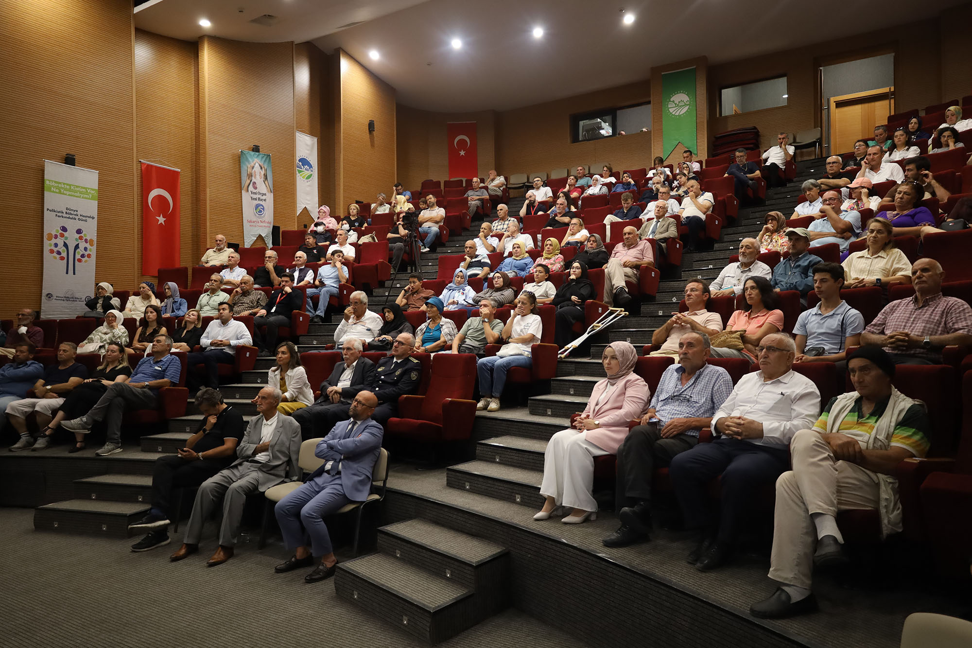 Böbrek kistleri hakkında merak edilenler SGM’de yanıt buldu