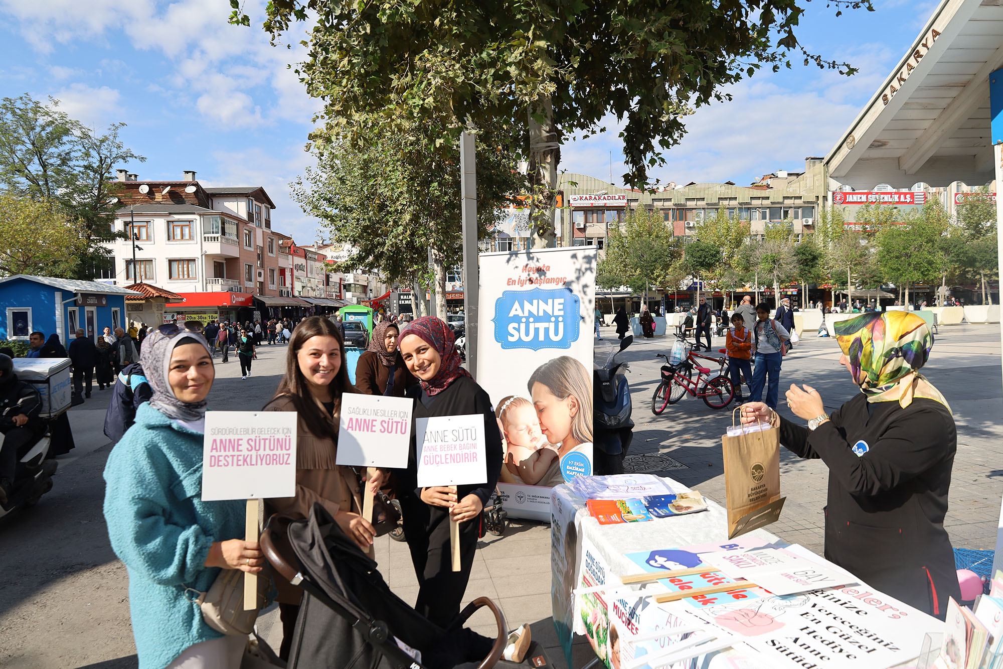 Emzirme Haftası’nda annelere özel program: “Bir damlasında bin fayda”