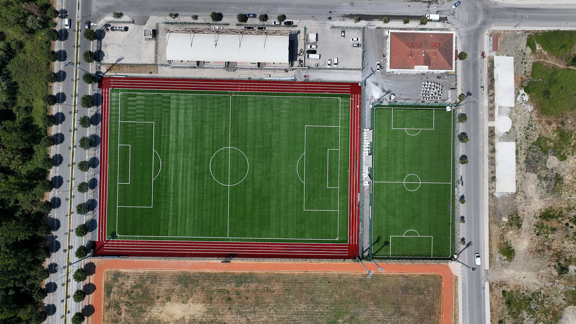 Ekrem Karaberberoğlu Spor Tesisi’ne FIFA kalite onayı