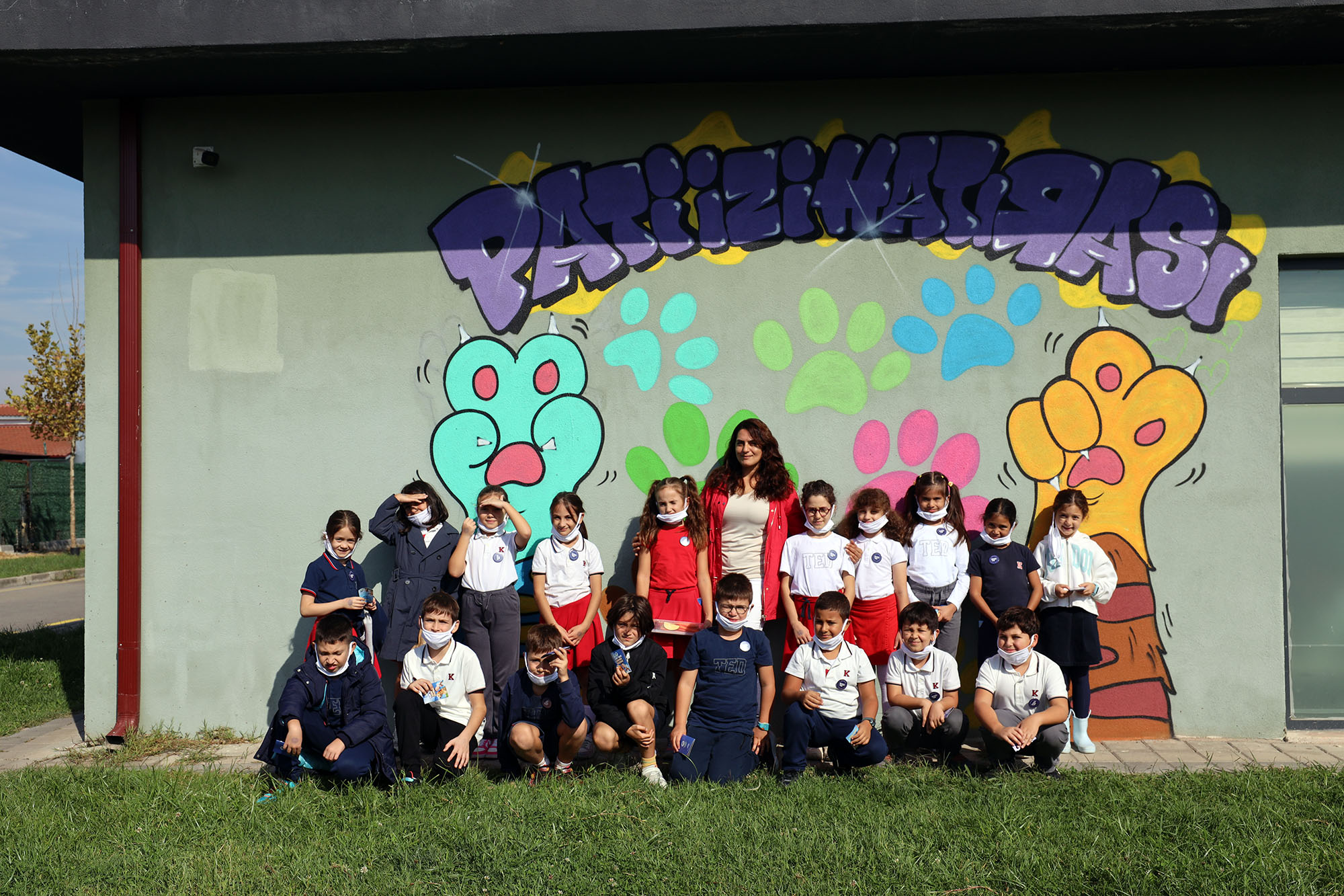 Sevgi dolu buluşma: Can dostların yeni dünyasına hayran kaldılar