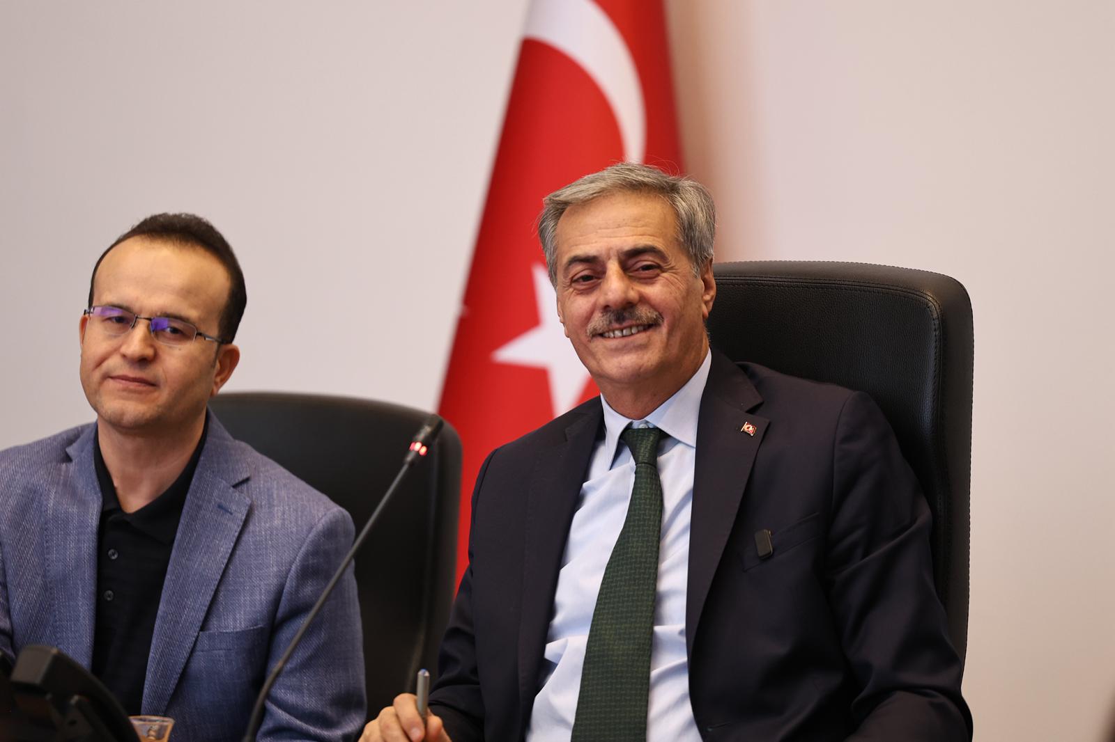 “Sakarya’yı geleceğin model şehirlerinden biri haline taşımak için gayretle çalışıyoruz”