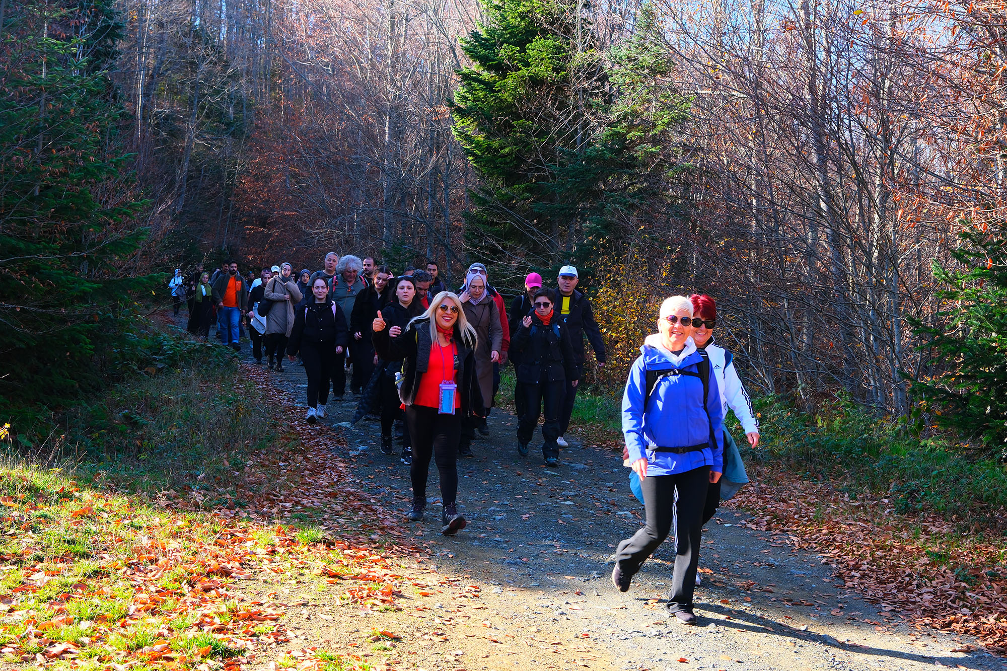 Sonbaharın büyüleyici renkleri arasında 14 kilometrelik unutulmaz rota
