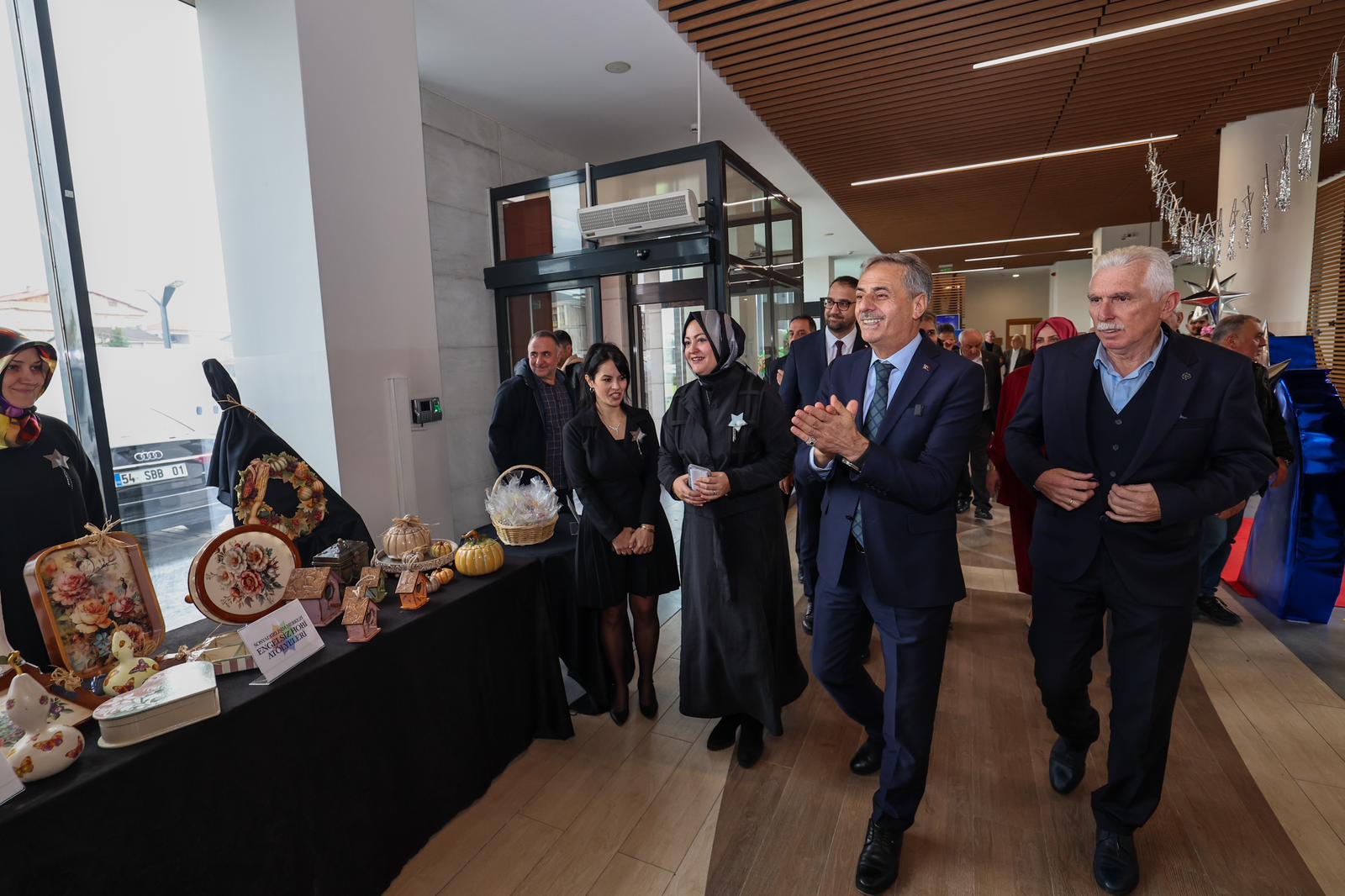 “Bugün sevgi ve dayanışmayı hatırlama, engelleri birlikte aşma günüdür”