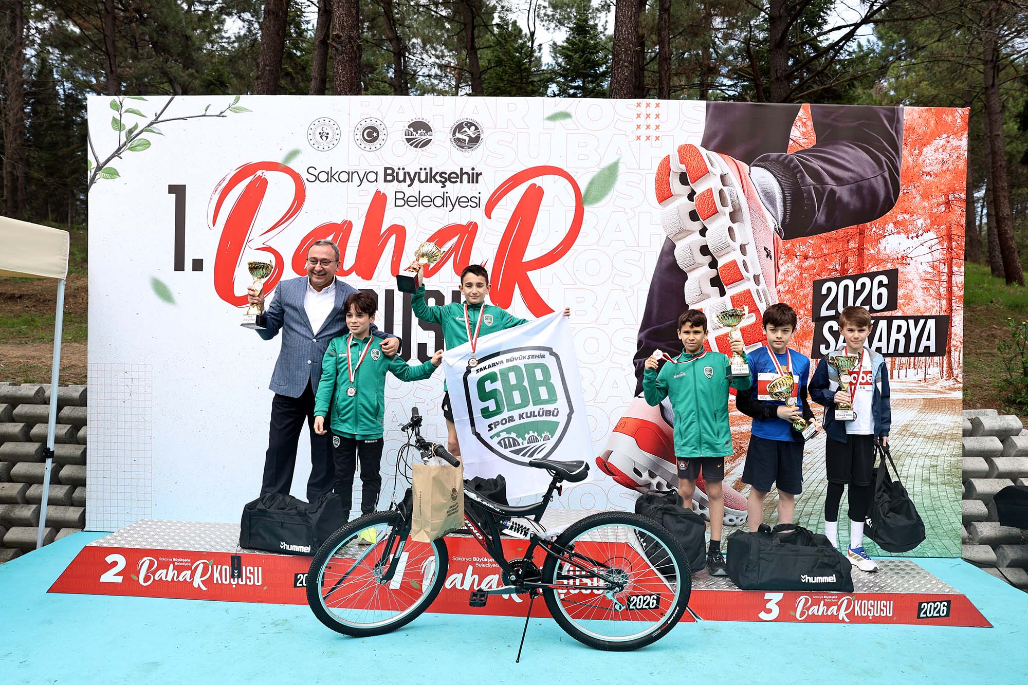 Sapanca’da Bahar Koşusu heyecanı: 700 sporcu Huzur Koridoru’nda buluştu