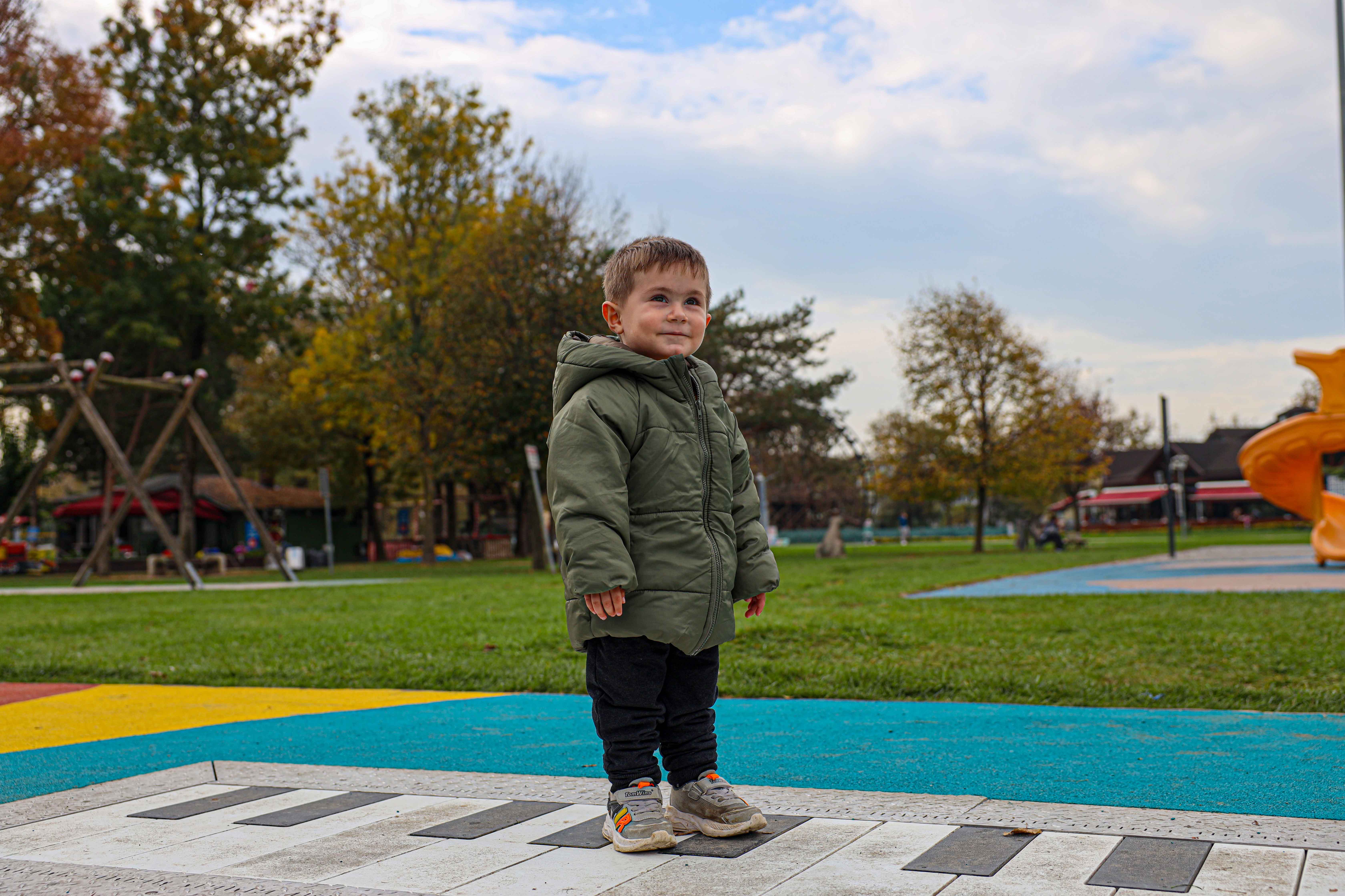 Büyükşehir interaktif oyun alanlarını tamamladı
