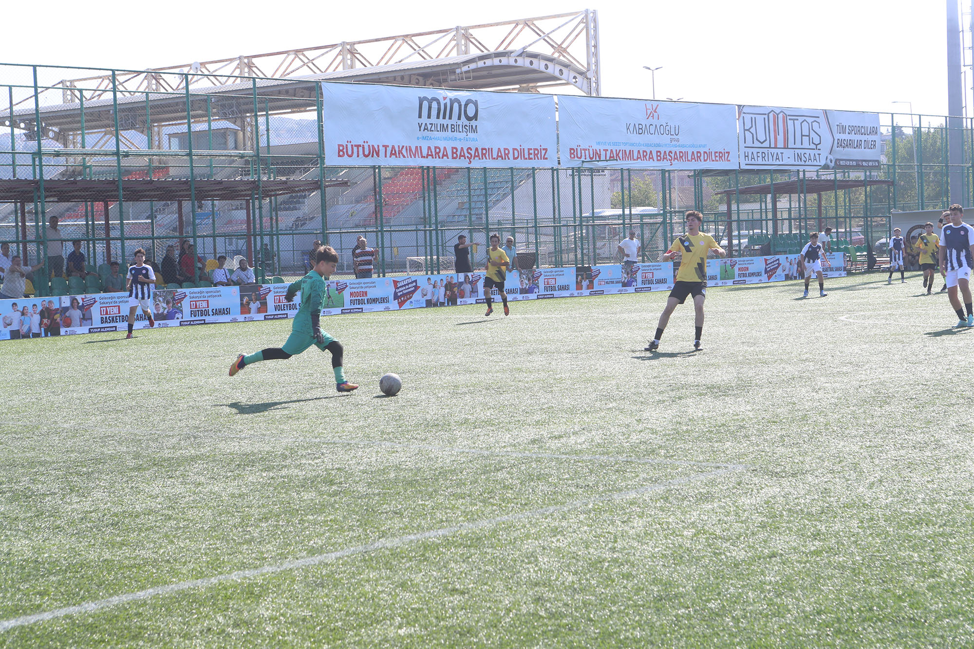 Başkanlık Futbol Kupası başladı: 39 mahalle sahada