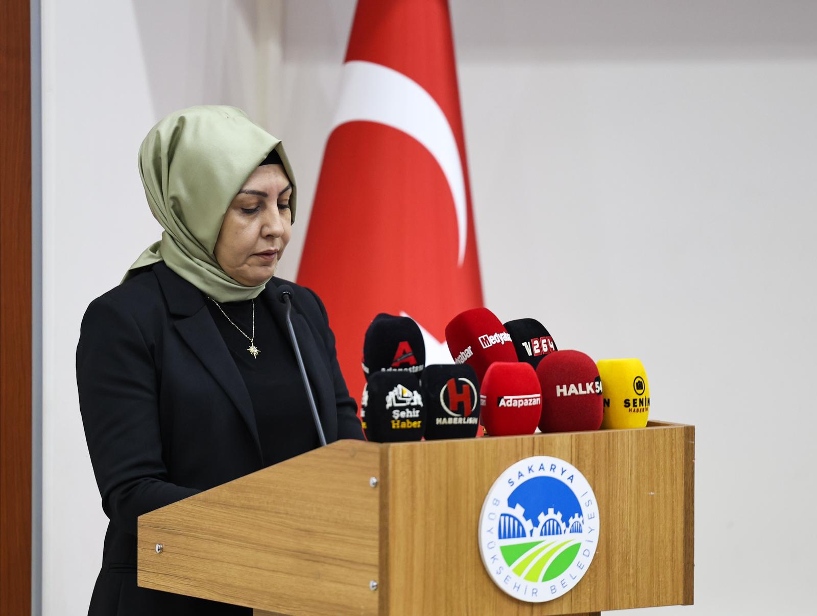 “Sapanca Gölü kıyılarını vatandaşlarımızın kullanımına sunmakta kararlıyız”